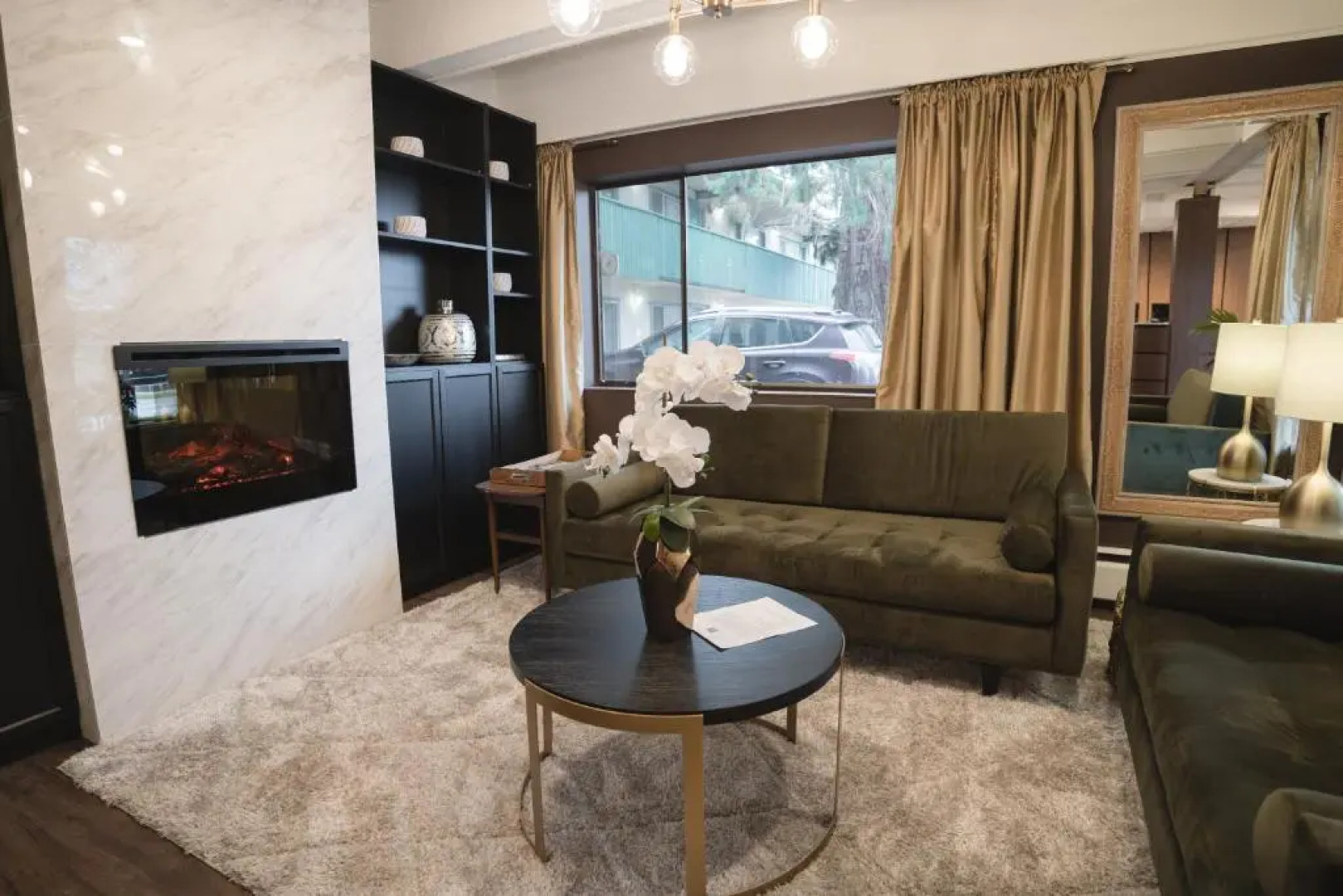 Robin Hood Inn & Suites