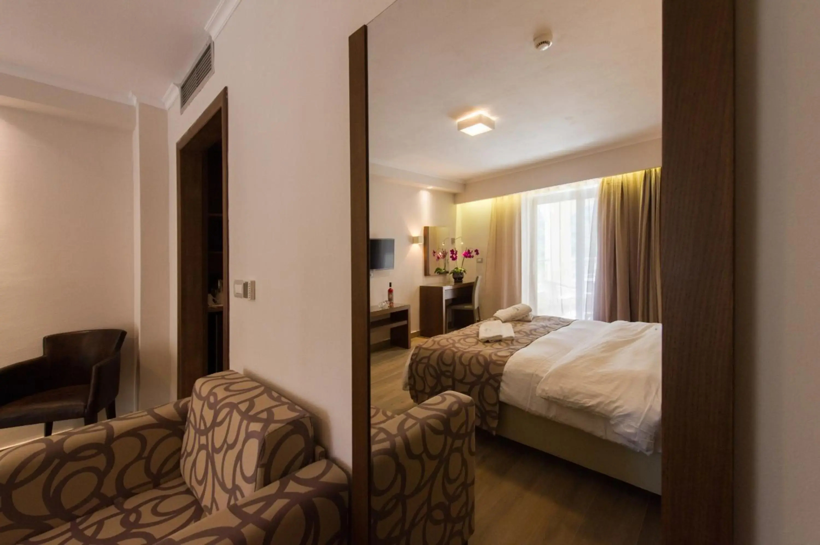 Adams Hotel
