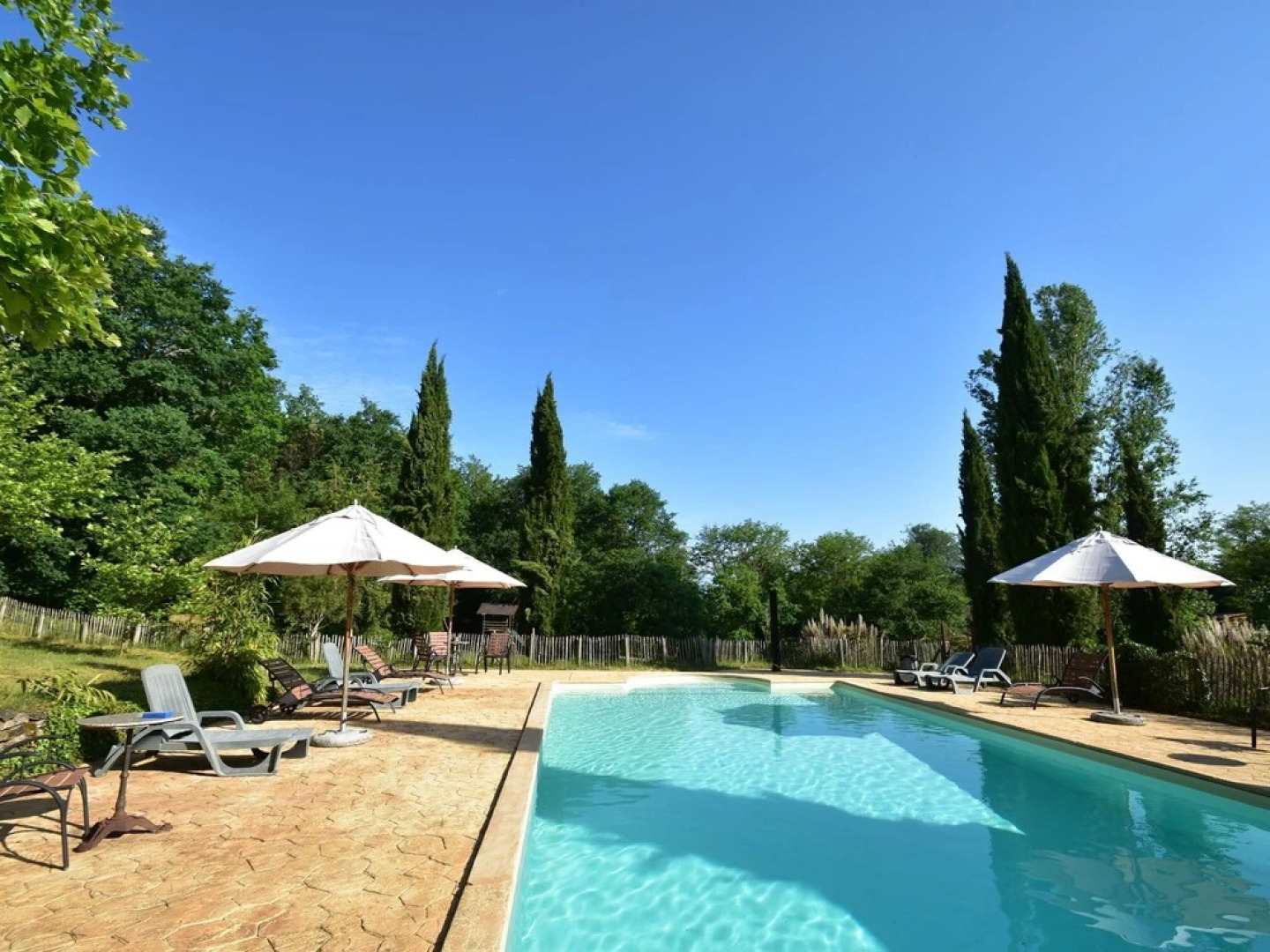 Detached, Characteristic House in Nature Near Saint-cirq-madelon