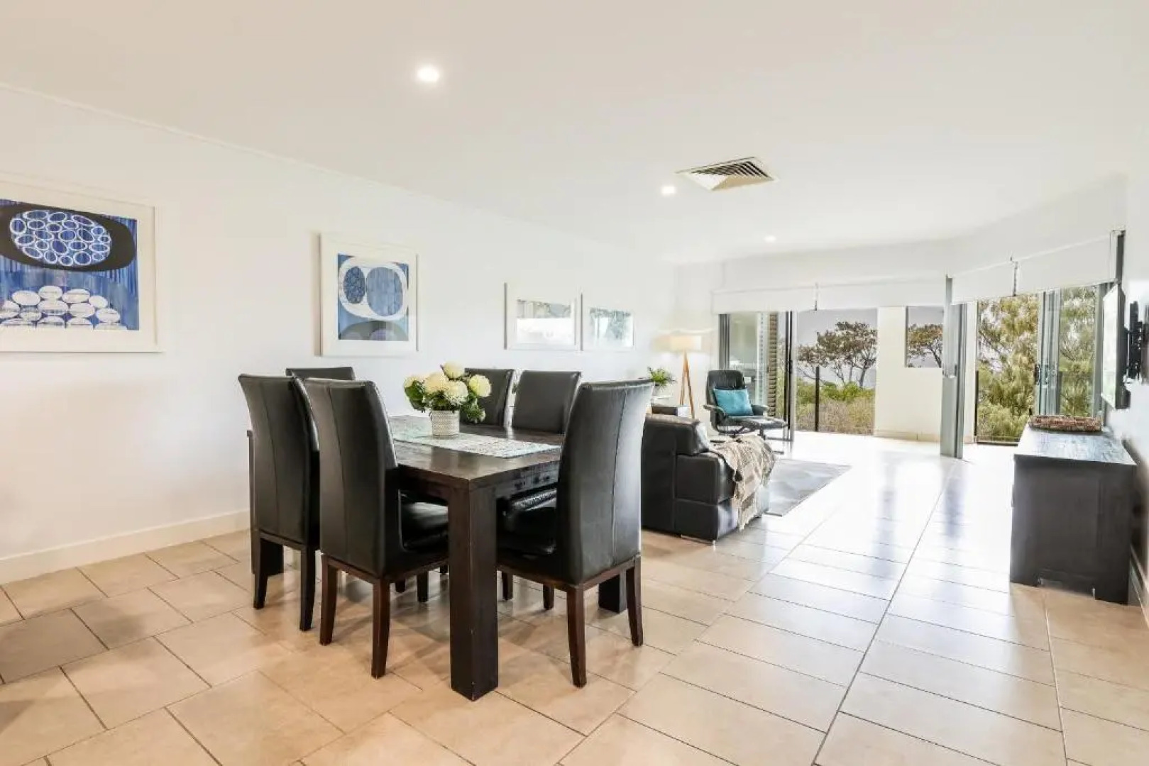 Azure Vista - 3 Bedroom Unit - Ocean Views