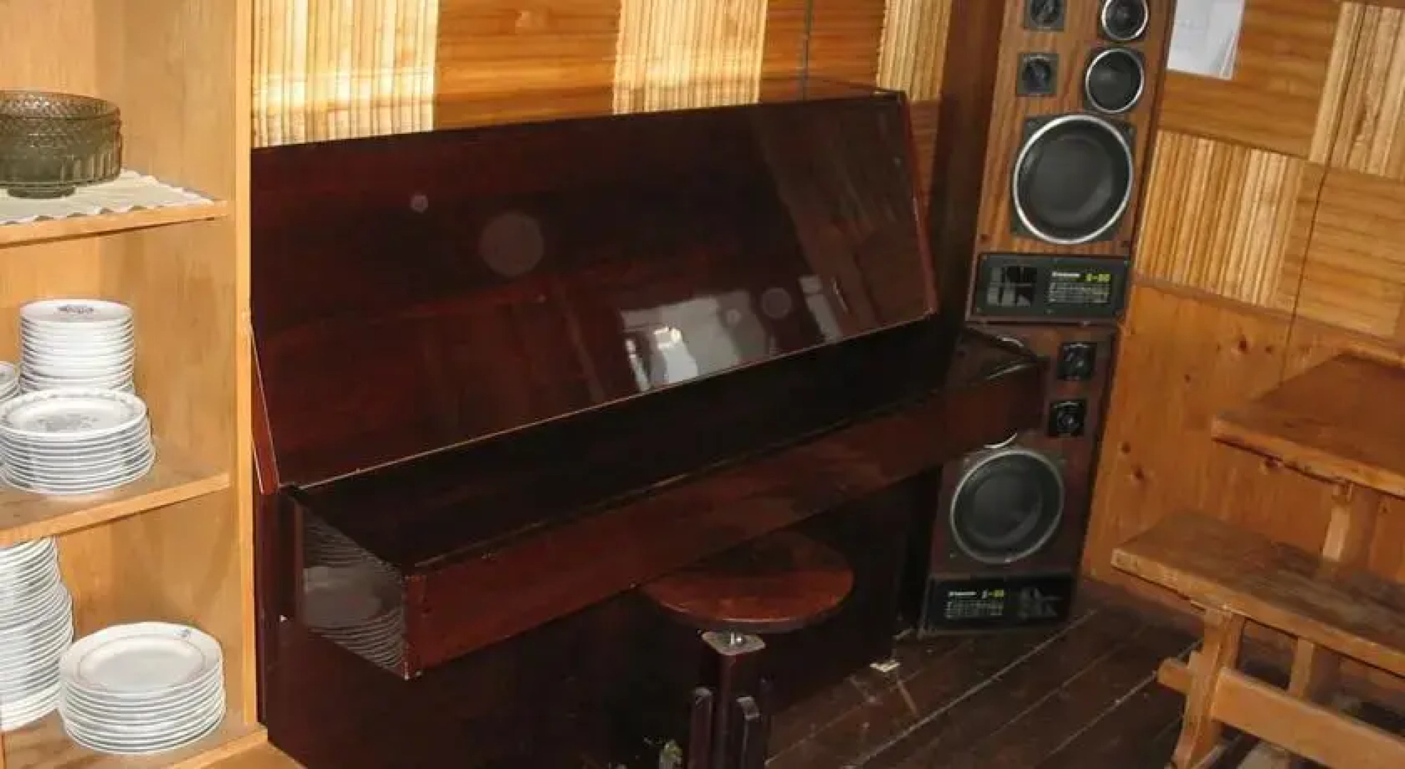 Atpūtas bāze Ezerrozes