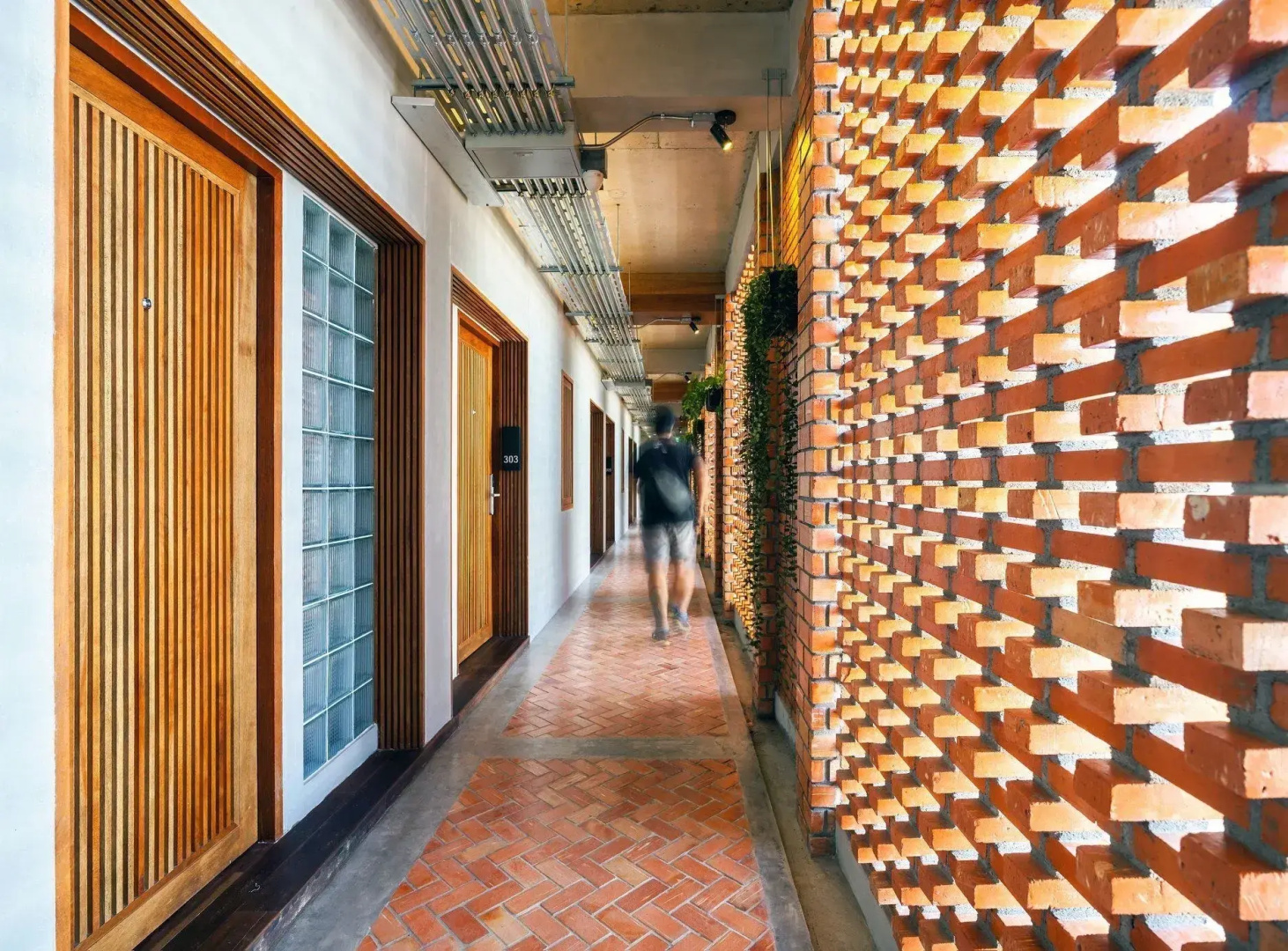 Laekhon Nonbai Hotel