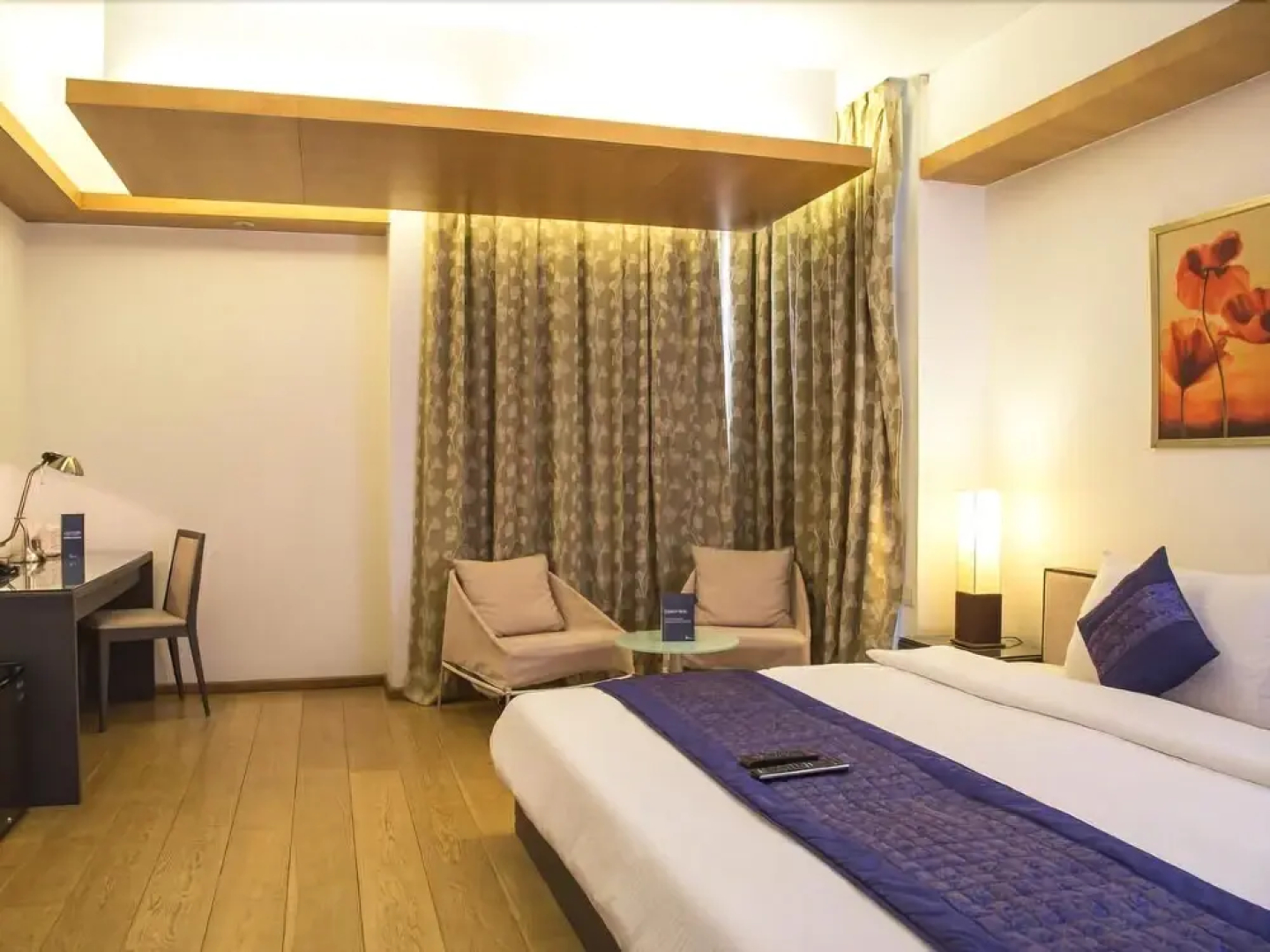 First Star HUDA Metro by FabHotel