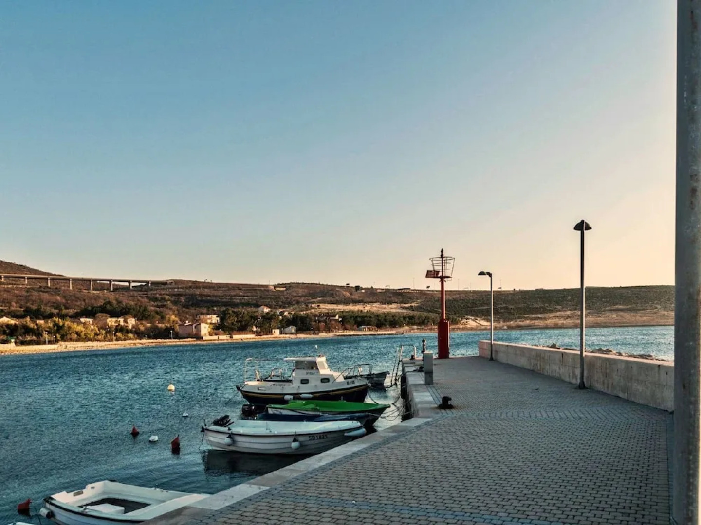 Apartment Boreas-with Panoramic View to the sea and Velebit