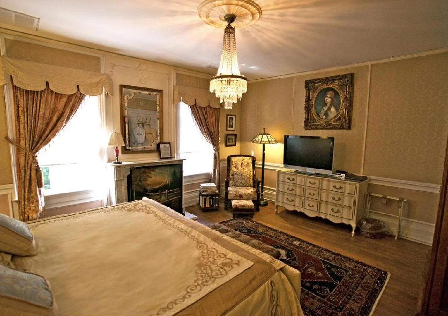 Melange Bed & Breakfast