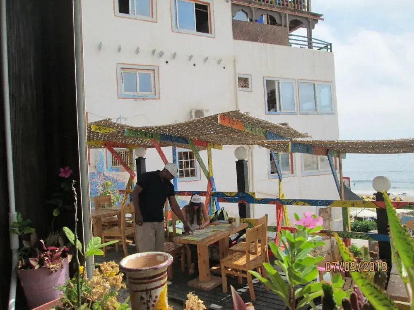 Tazerzit Hostel-Restau