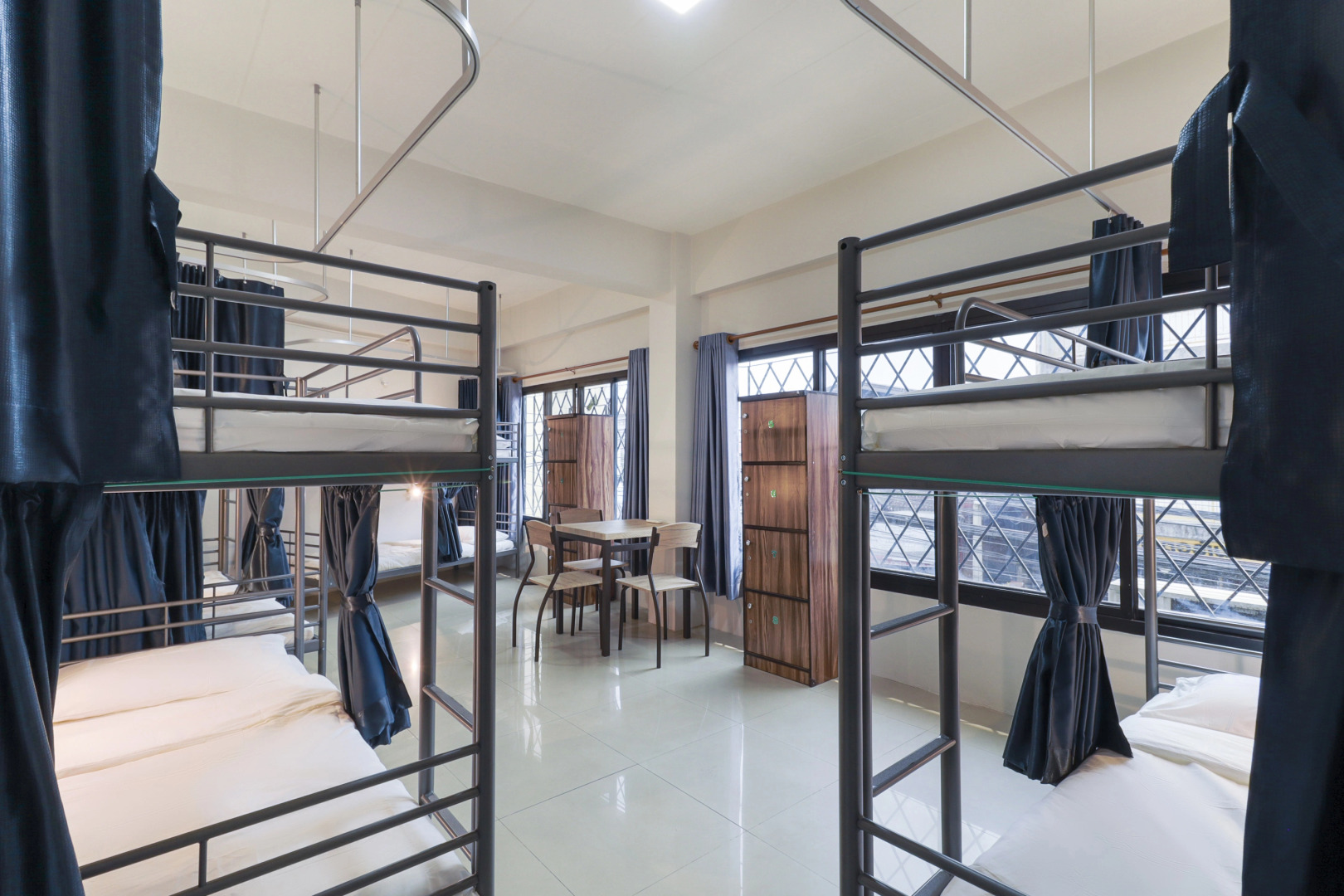 Chiangmai Gate Capsule Hostel