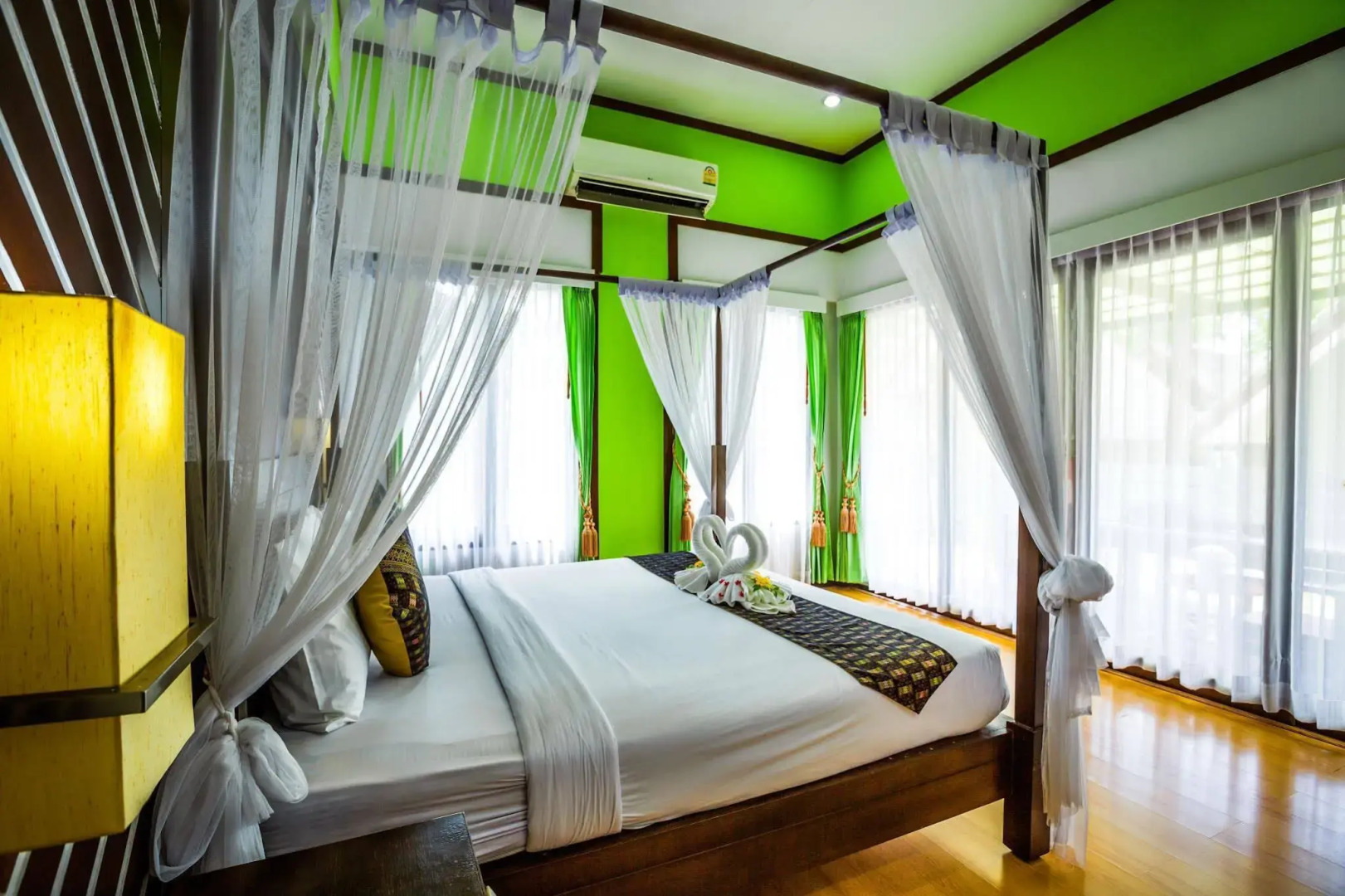 Phi Phi Andaman Beach Resort