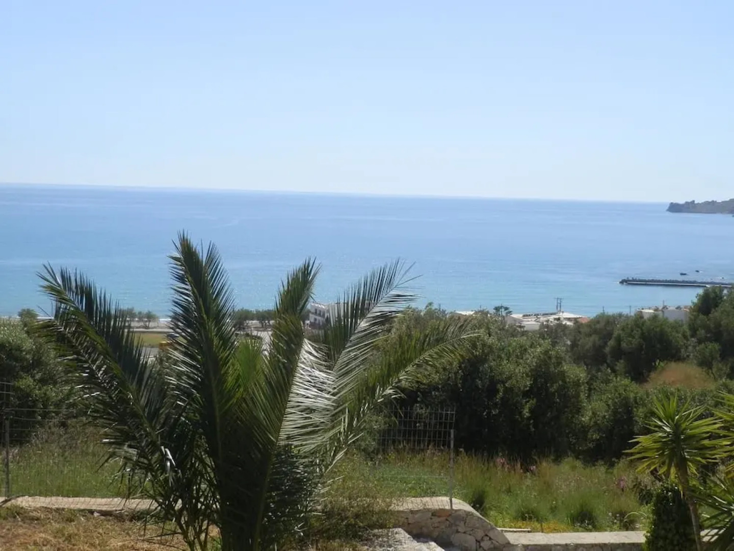 Atlas Studios & Apartments