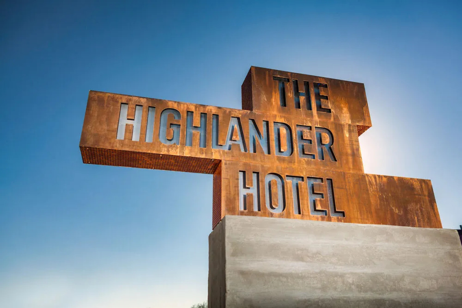 The Highlander Hotel