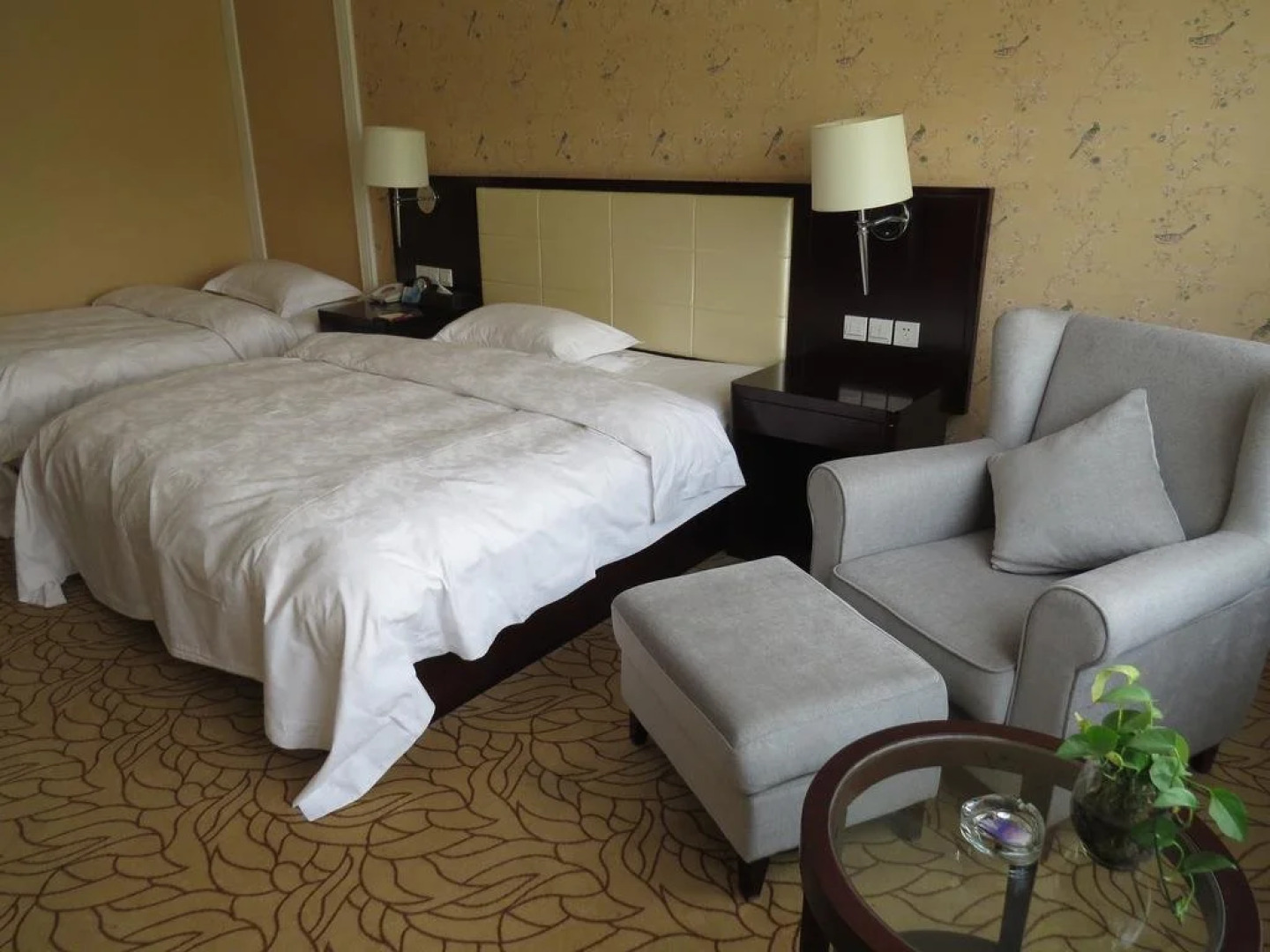 Inzone Galand Hotel Taian