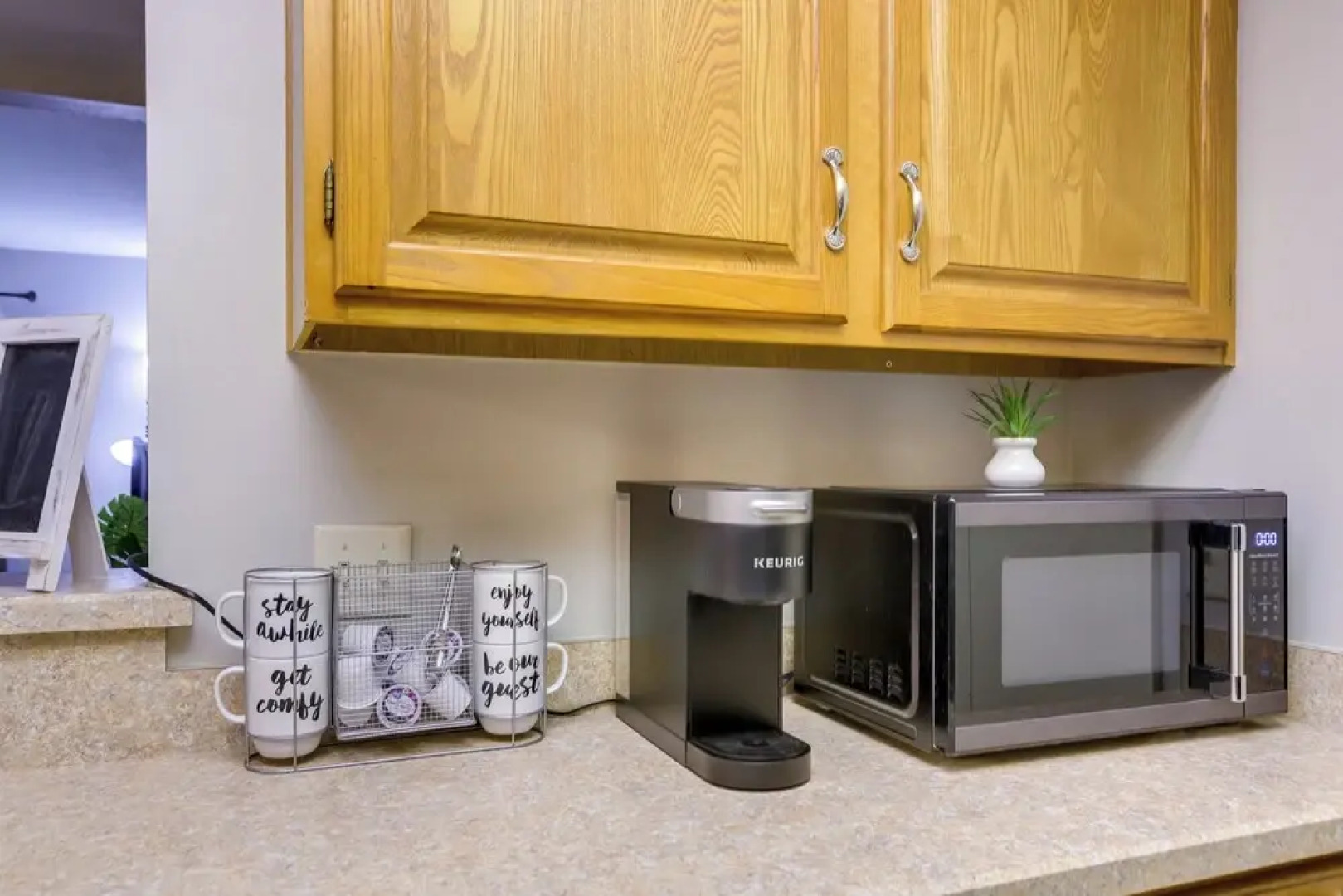 Toledo Vacation Rental ~ 8 Mi to Downtown!