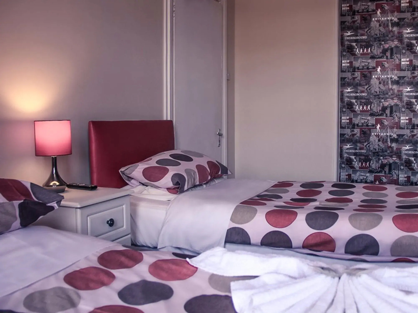 Tennyson House Hotel