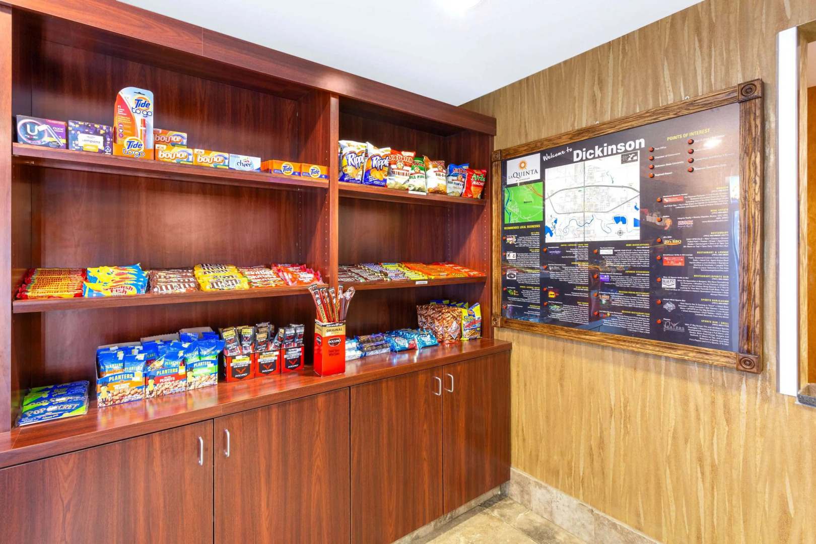 La Quinta Inn & Suites by Wyndham Dickinson