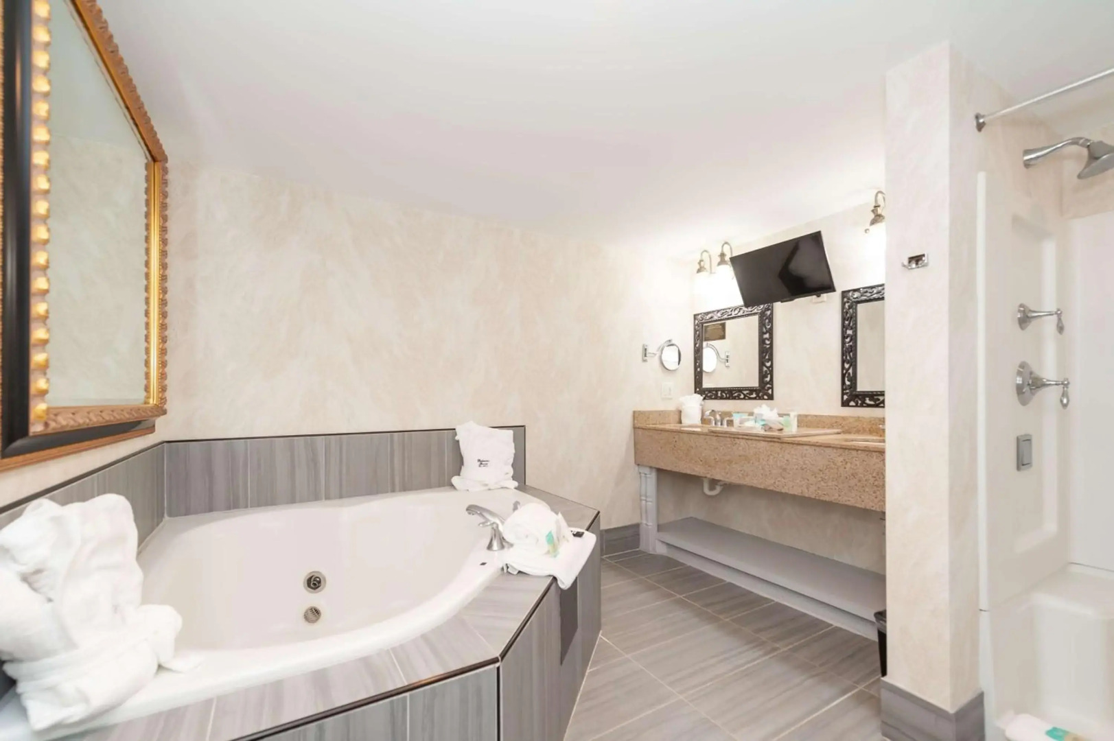 Bellissimo Hotel, Trademark by Wyndham Near Foxwoods Casino