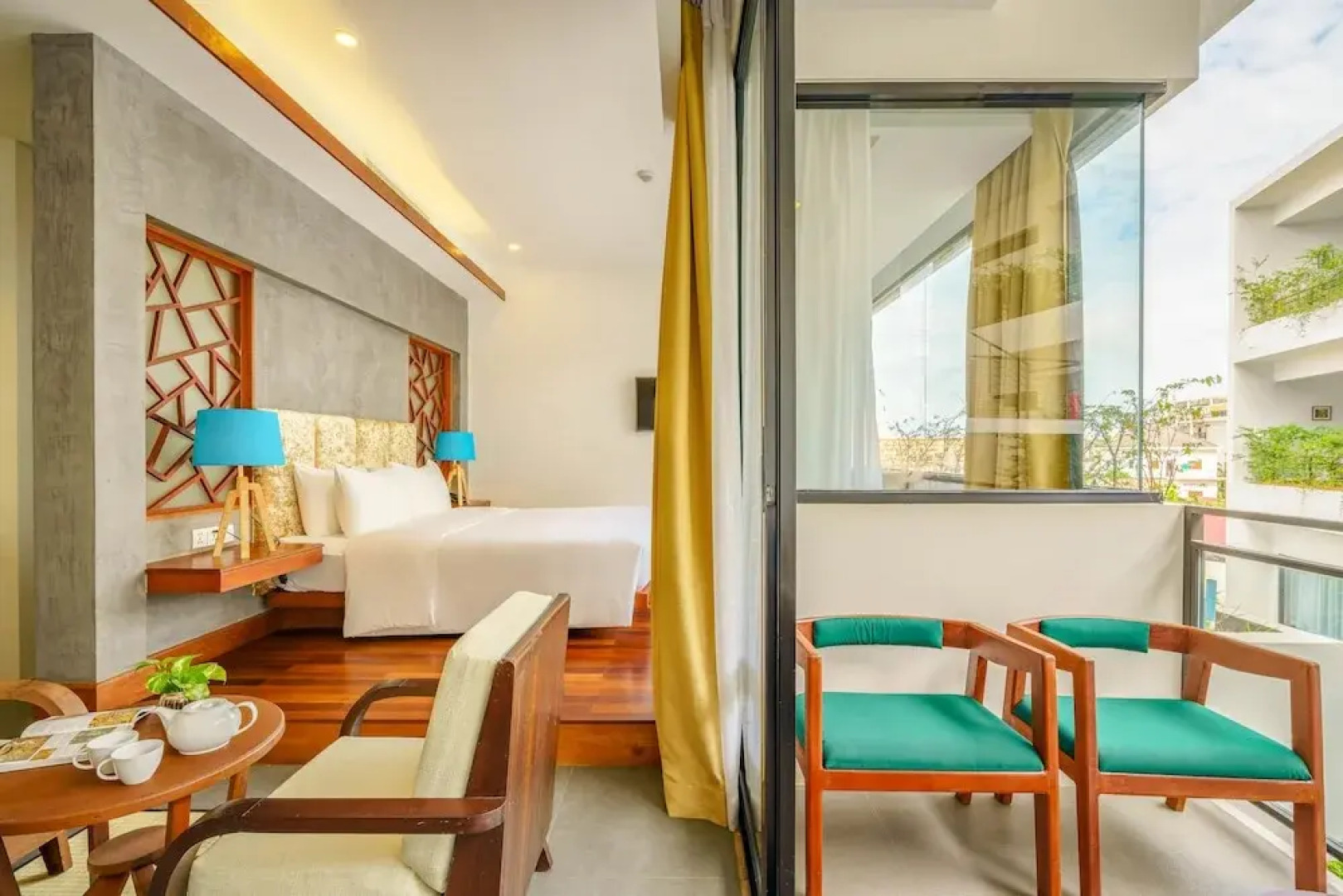 Secondfold Residence