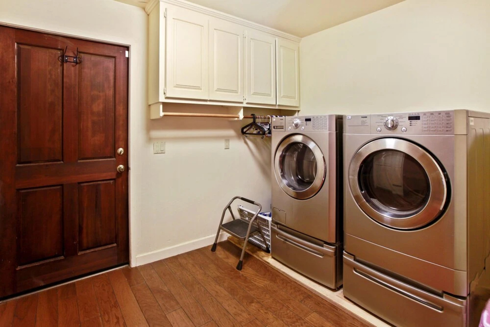 Yosemite Scenic Wonders - Fish Camp Area