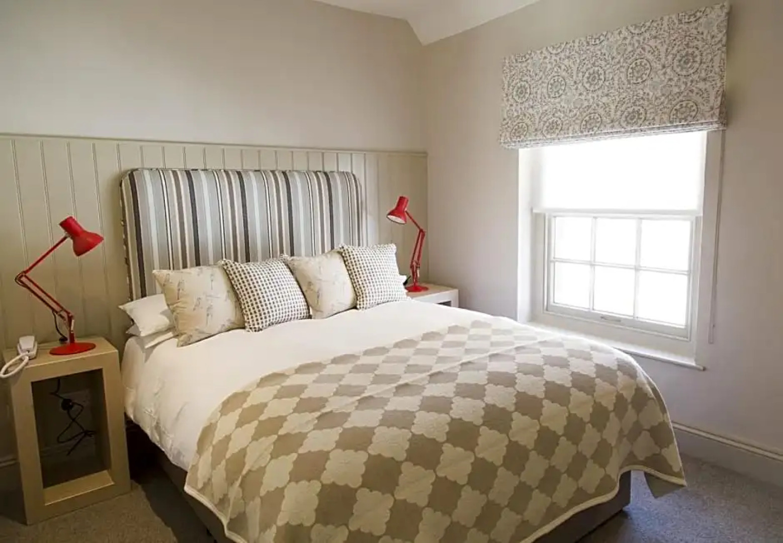 The White Horse Blakeney