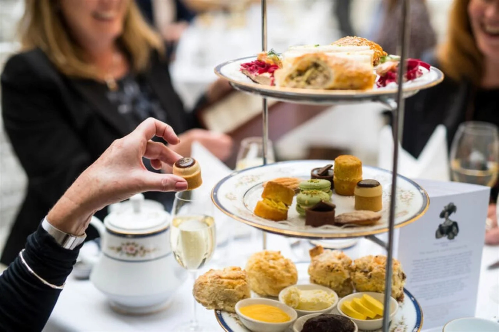 Hadley's Orient Hotel