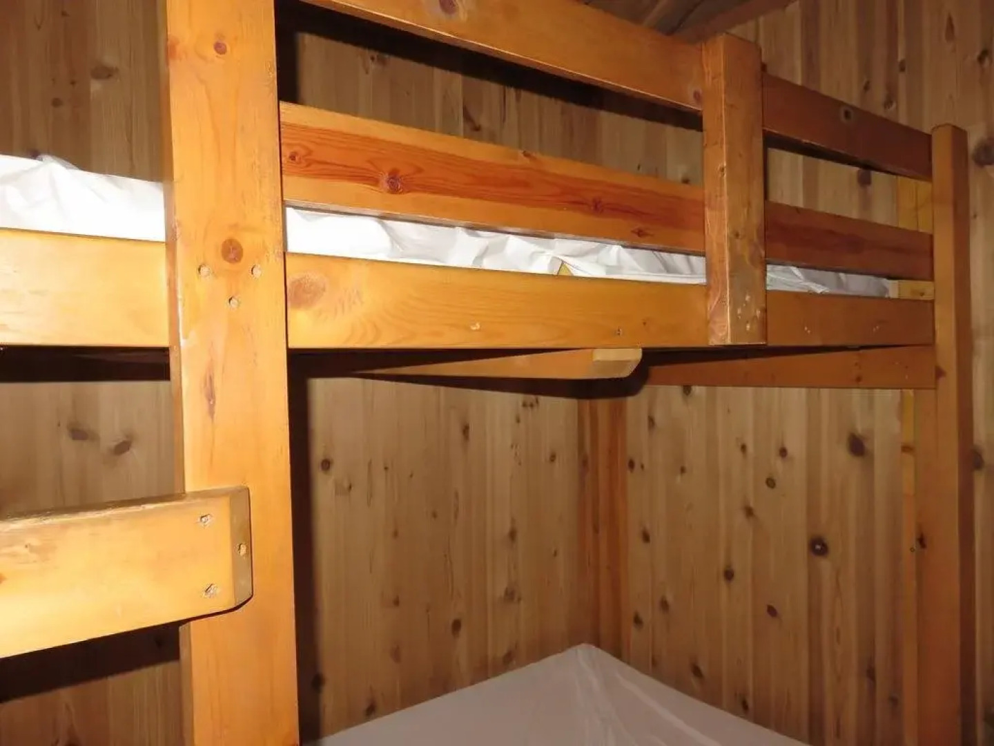 White Pines Campsites - A Cruise Inn Park