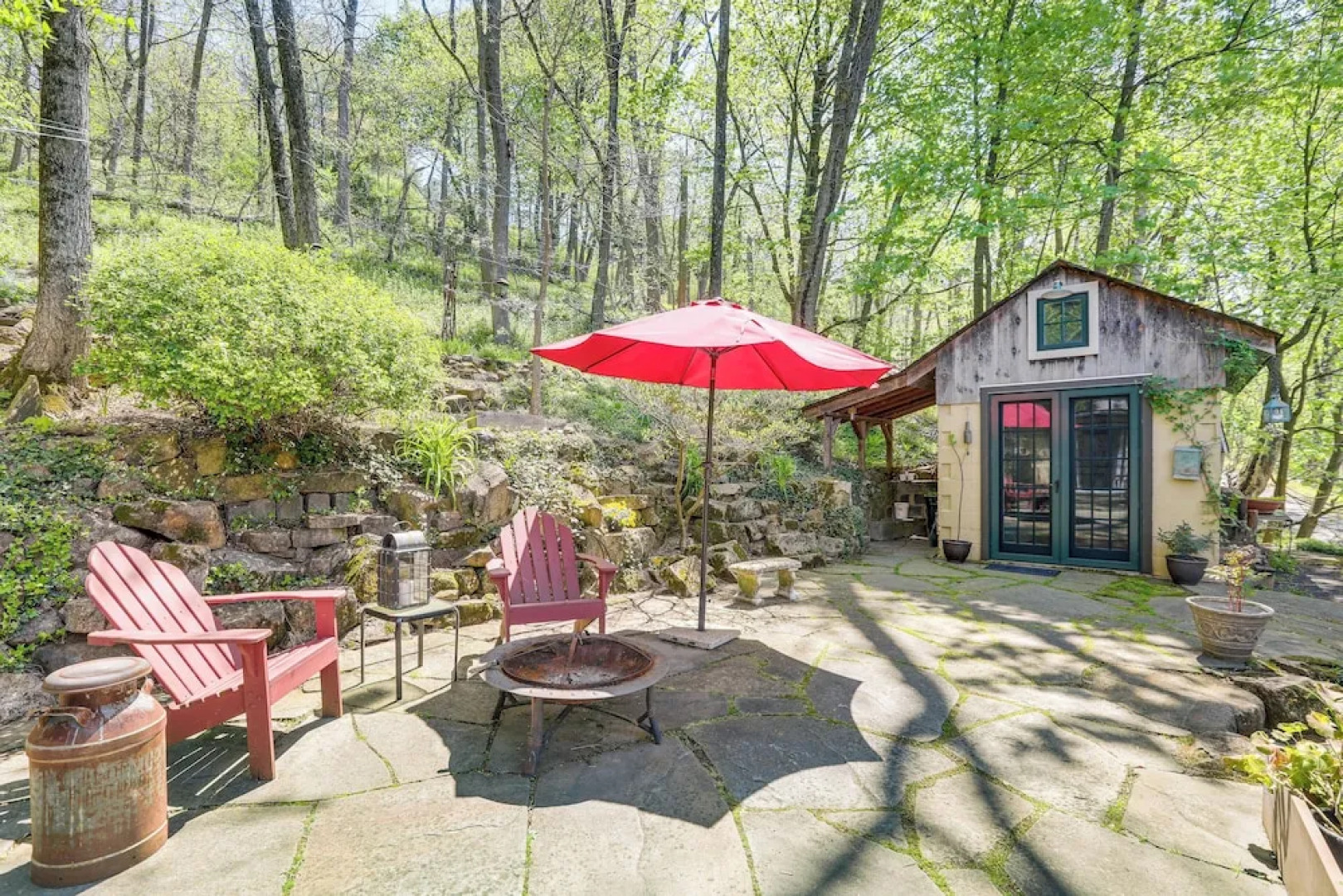 Lambertville Retreat - Walk to Shopping & Dining!