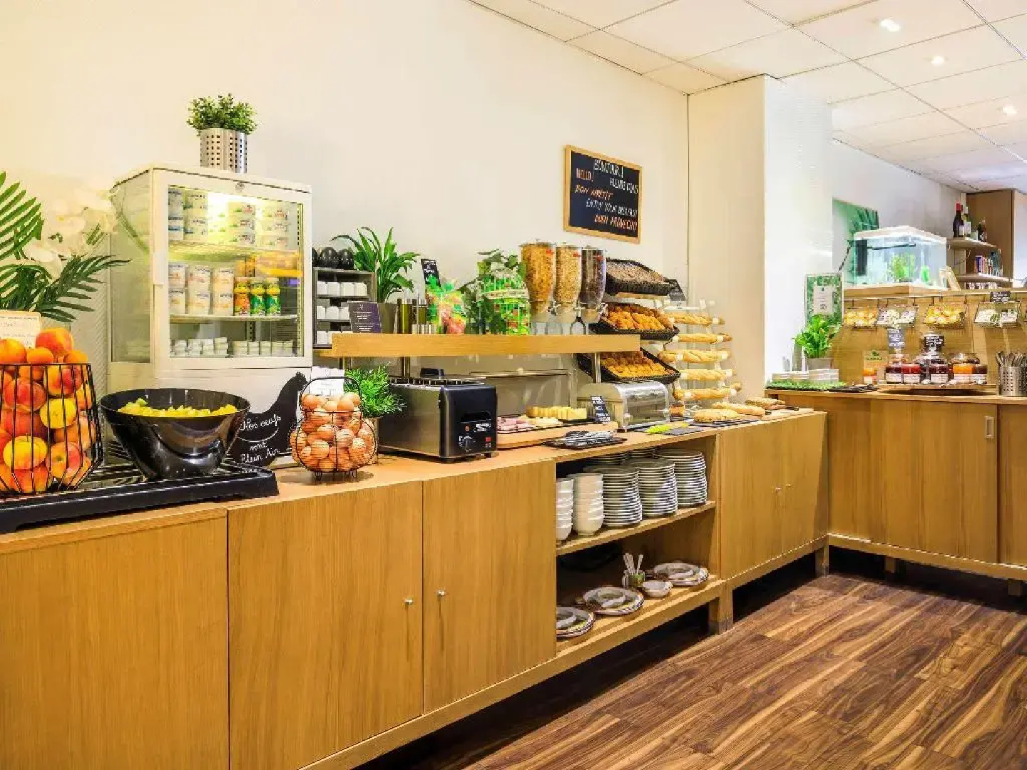 Matabi Hotel Toulouse Gare by HappyCulture