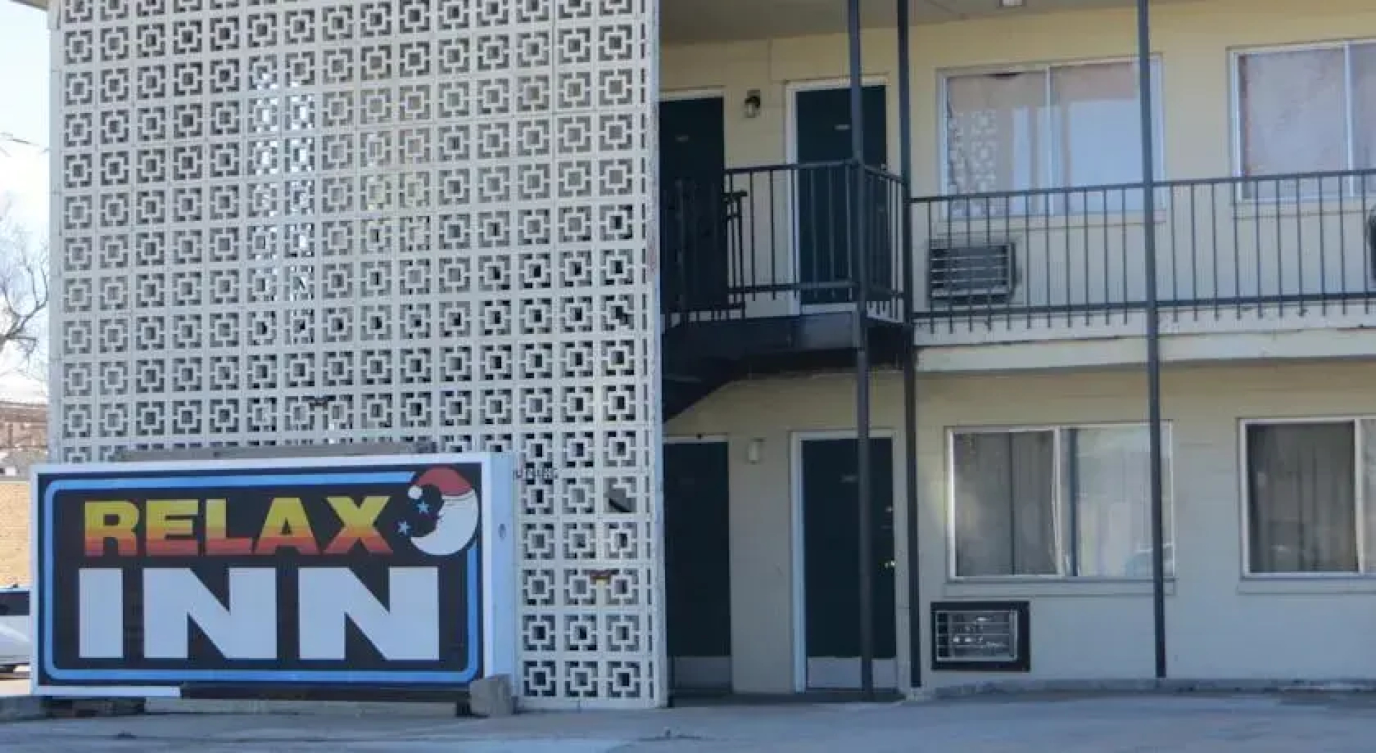 Relax Inn Motel