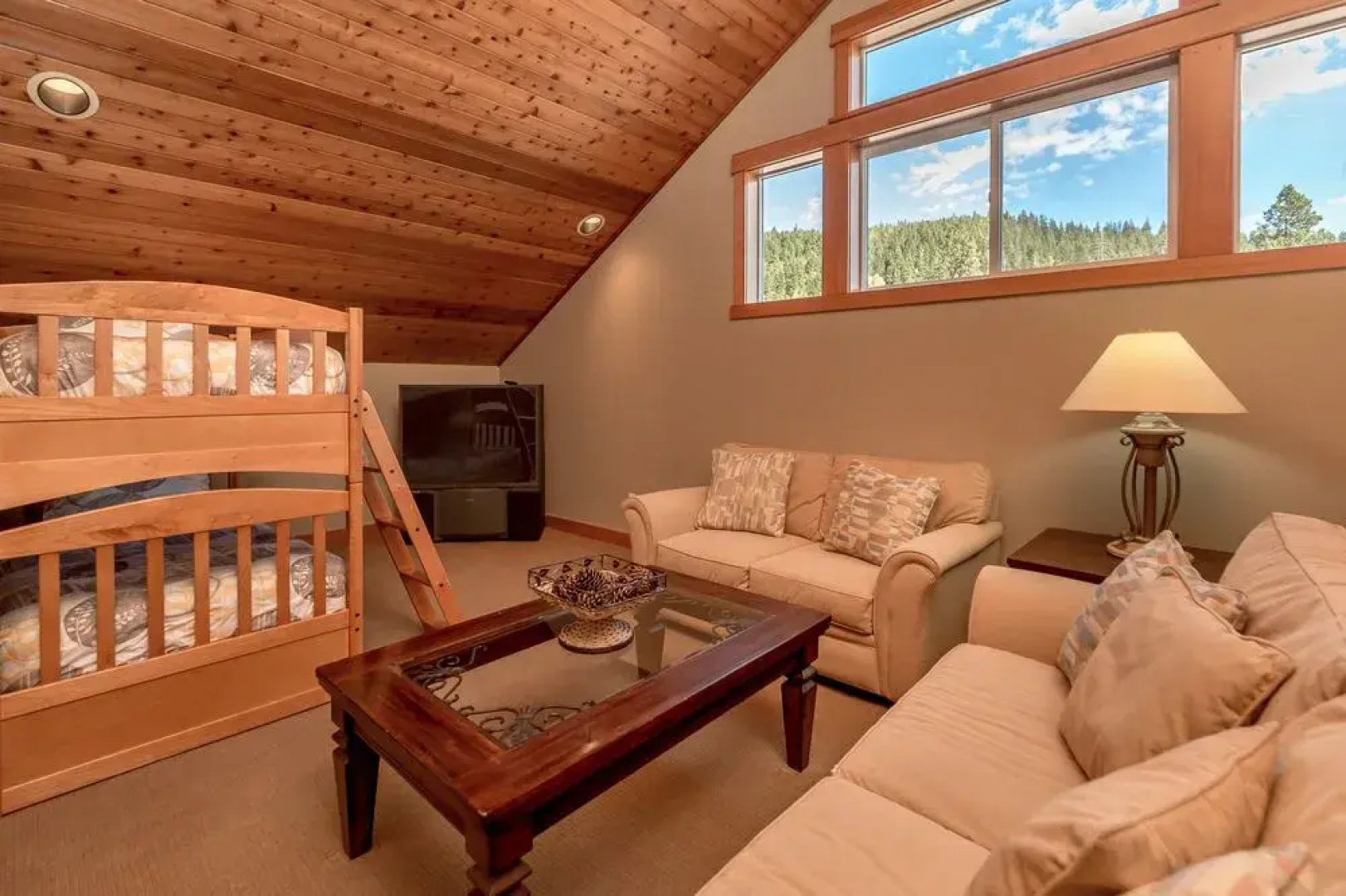 Roslyn Hideaway