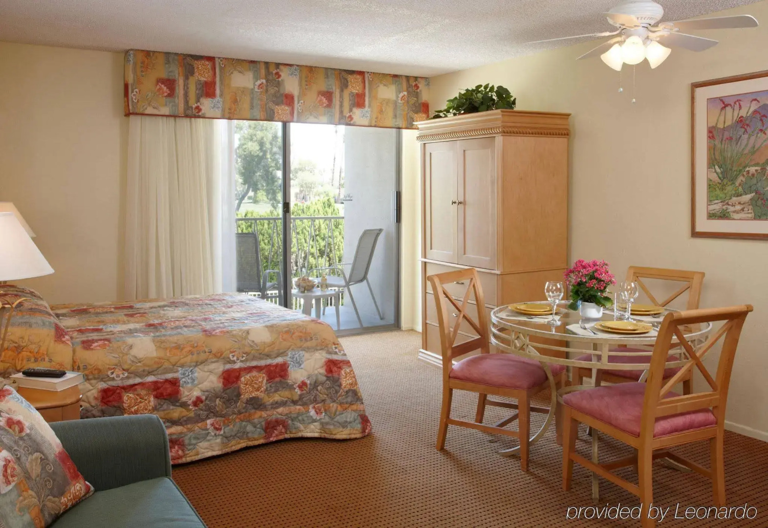 WorldMark Palm Springs - Plaza Resort and Spa