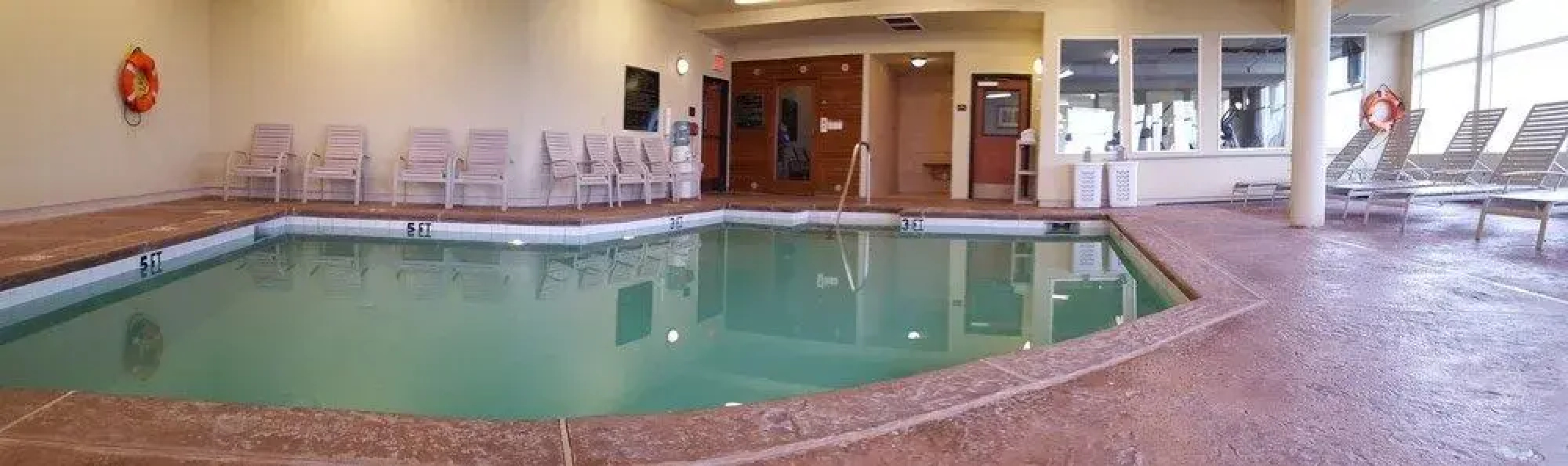 Hampton Inn & Suites Crescent Cty