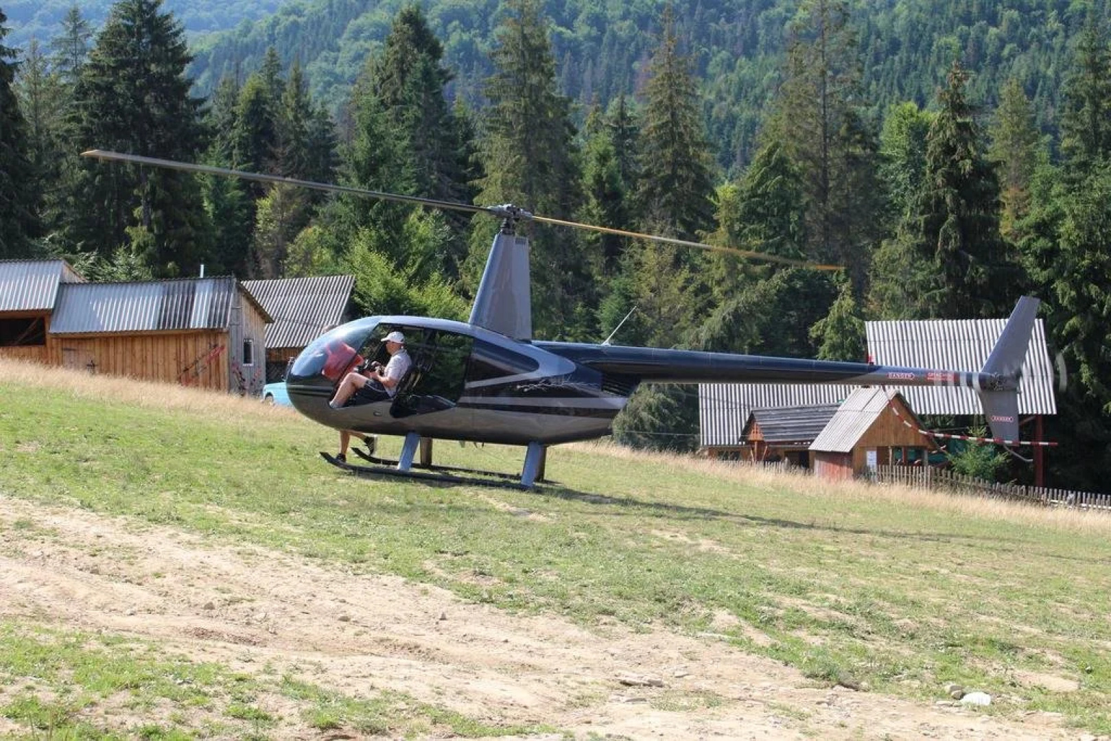 Отель Горянин