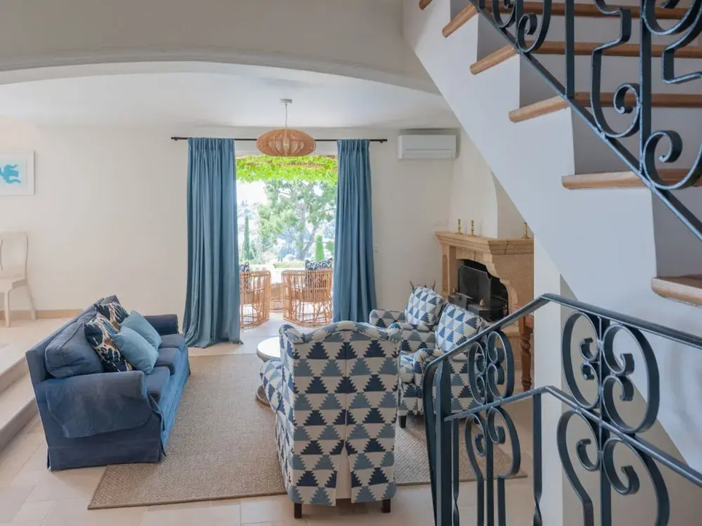 Sea View Villa With Pool