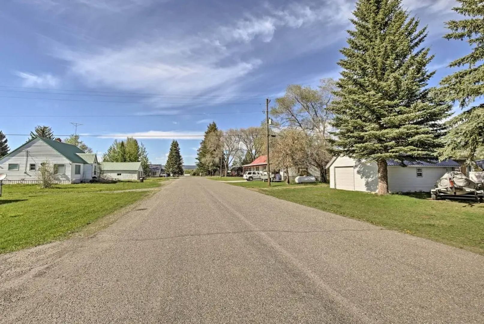 Ashton Escape w/ Yard: 56 Mi to West Yellowstone!