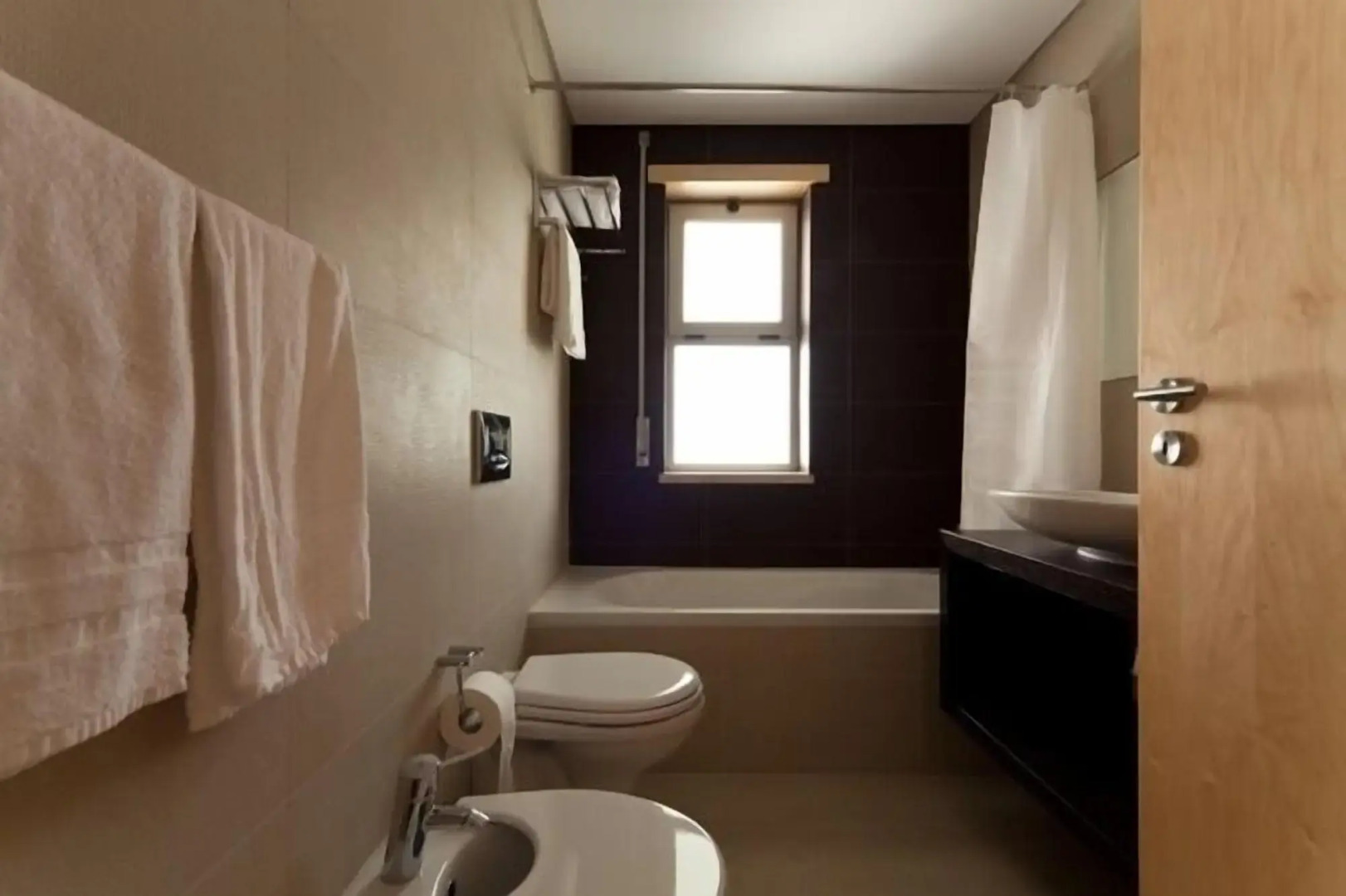 The Lisbonaire Apartments