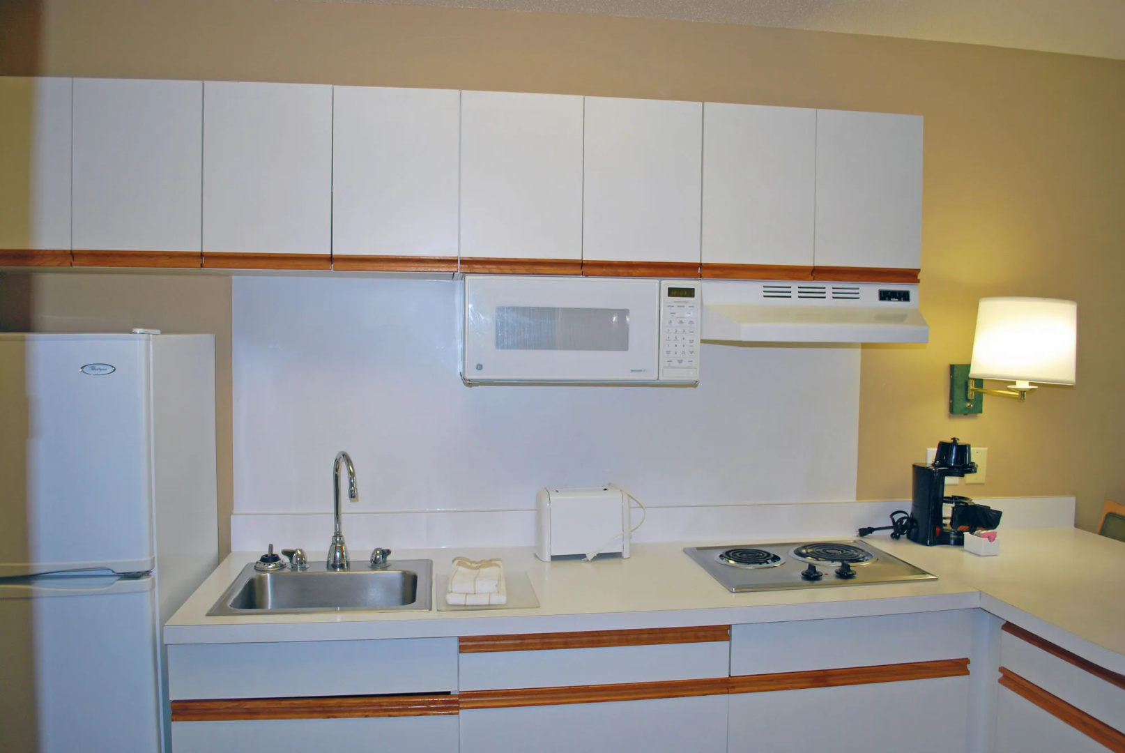 Extended Stay America Select Suites - St. Louis - Airport - Central
