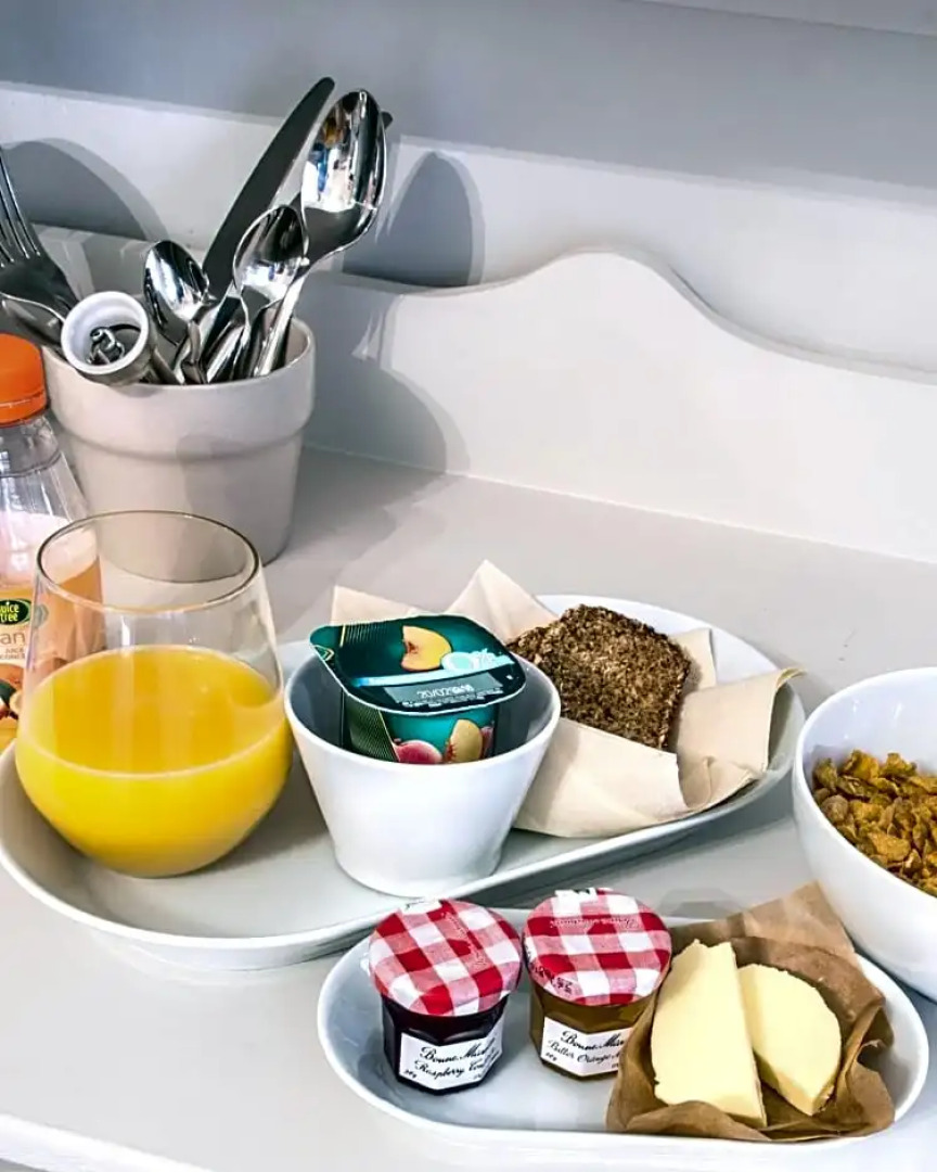 April House Weybridge - Boutique Guesthouse