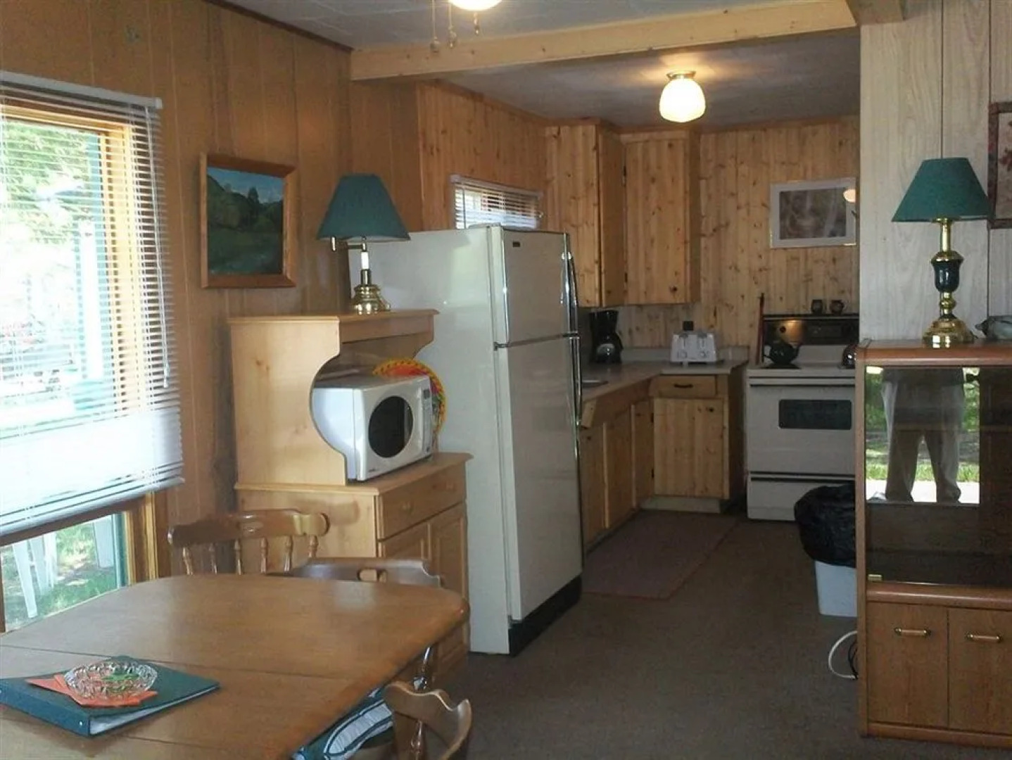 Chalkleys Sandy Bay Cottage Resort