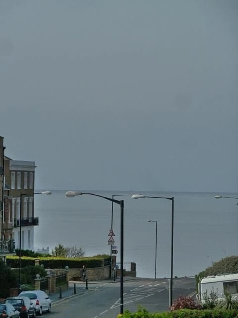 Top Floor Flat with Sea View