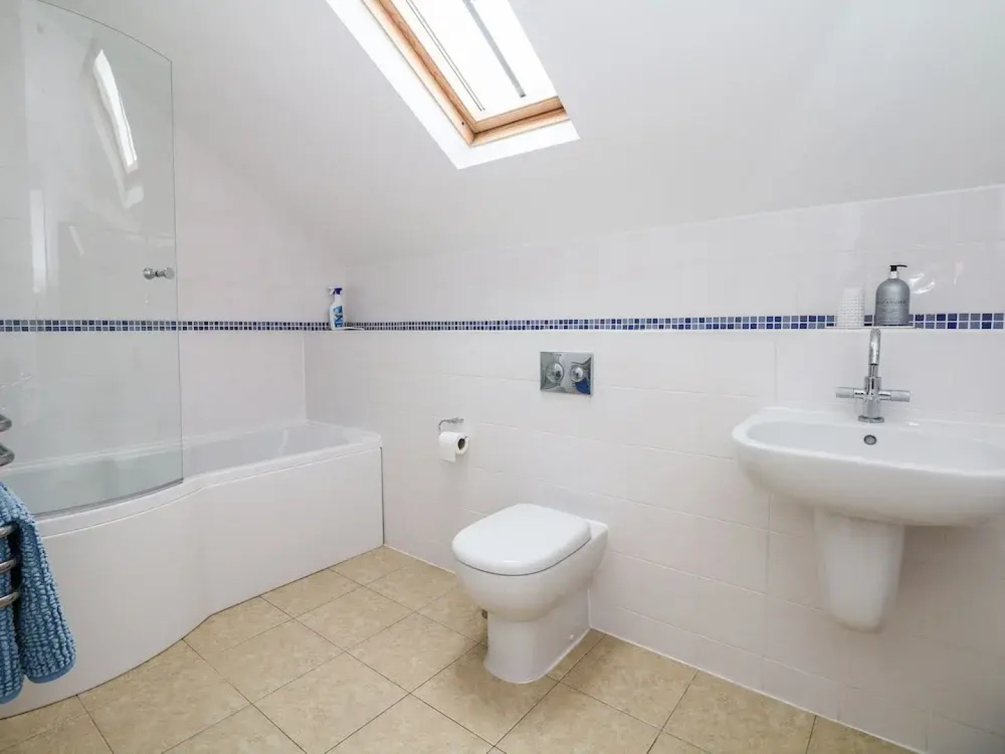 Cholwell Barn Apartment