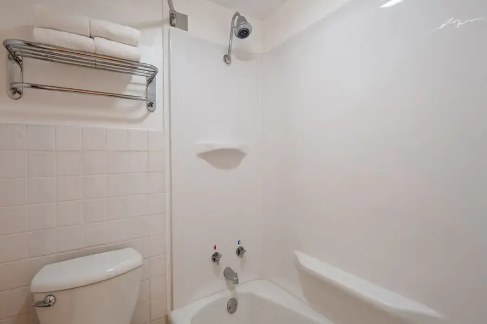 Sturgis Lodge and Suites