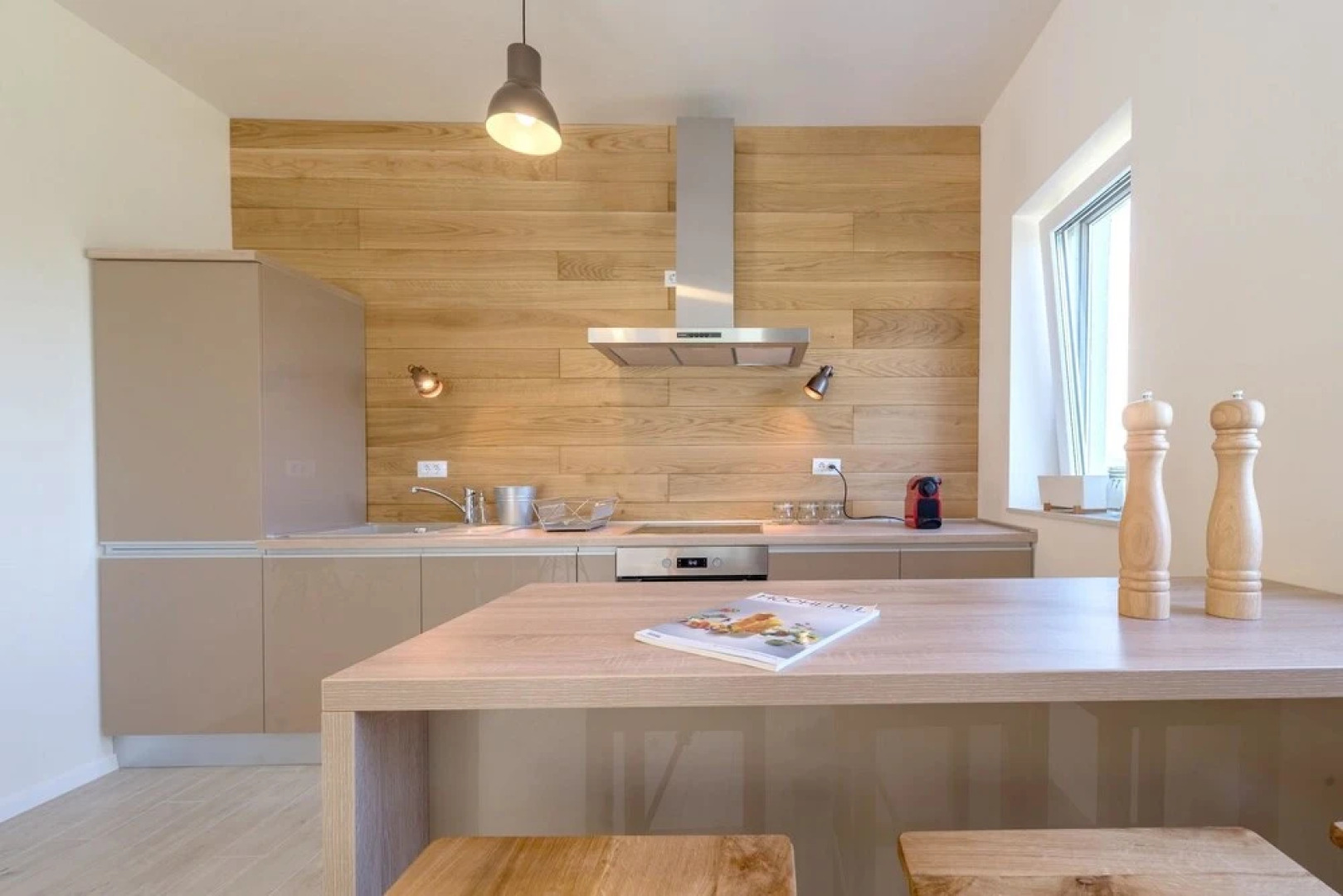 Villa With 4 Bedrooms in Pitve, With Wonderful sea View, Private Pool,