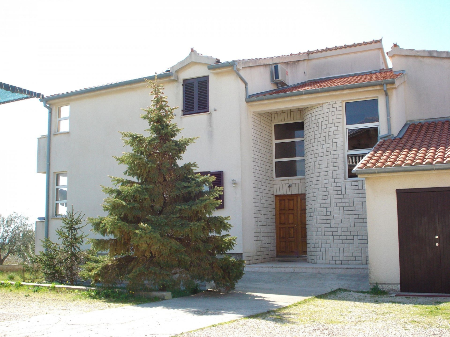 Apartment Damir - on the sea side : A3 Tribunj, Riviera Sibenik