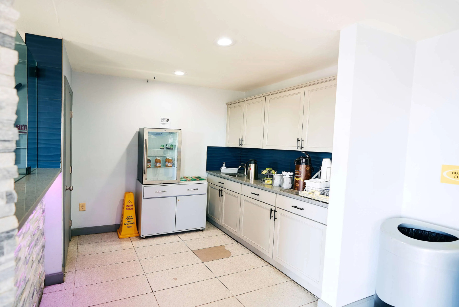 Super 8 by Wyndham Pueblo