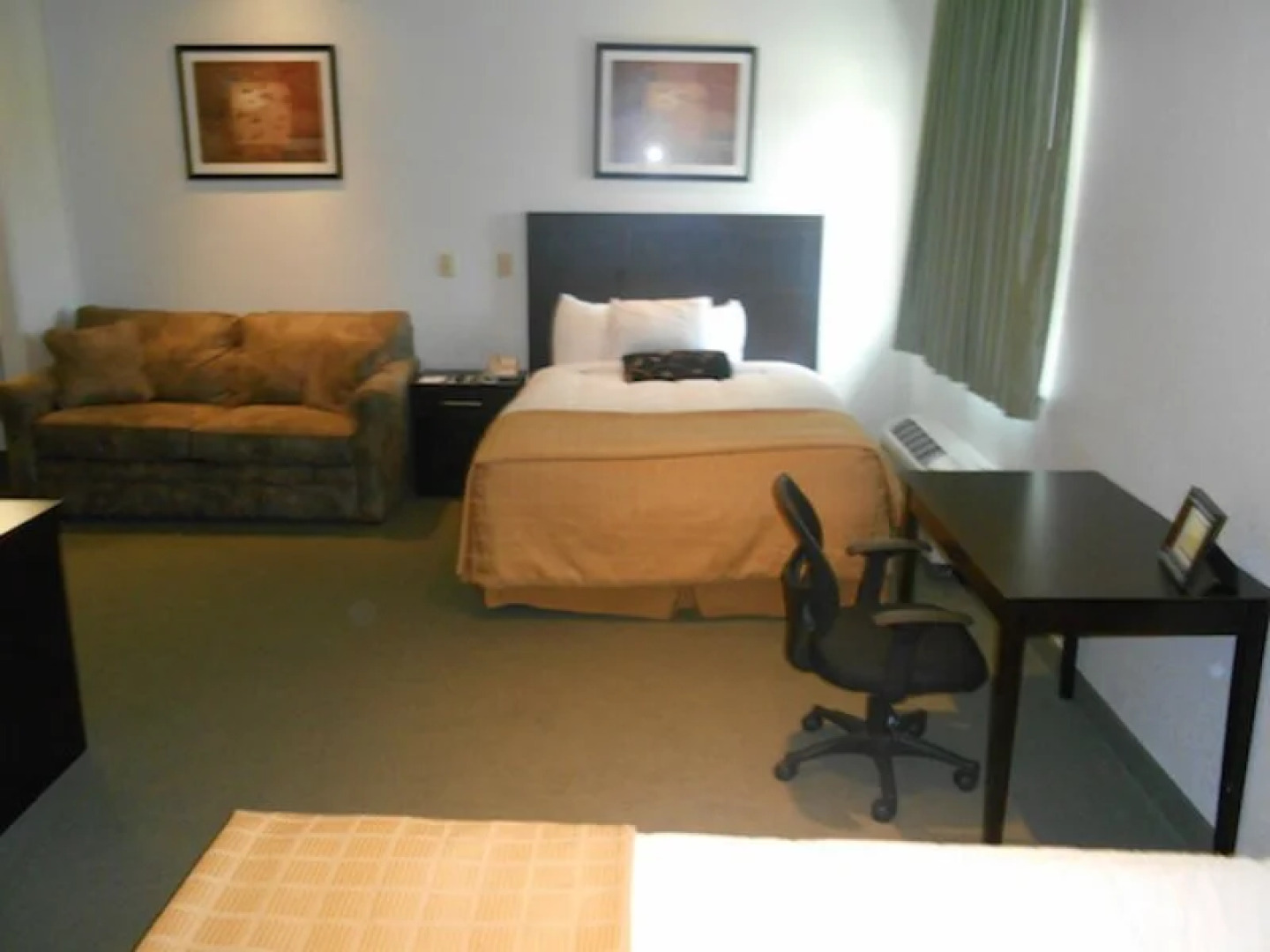 Settle Inn and Suites Seneca