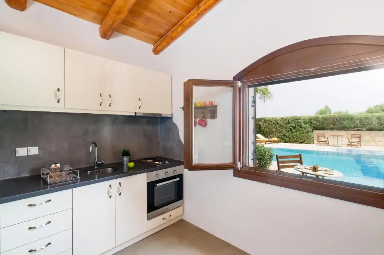 Oceanides Luxury Apartments