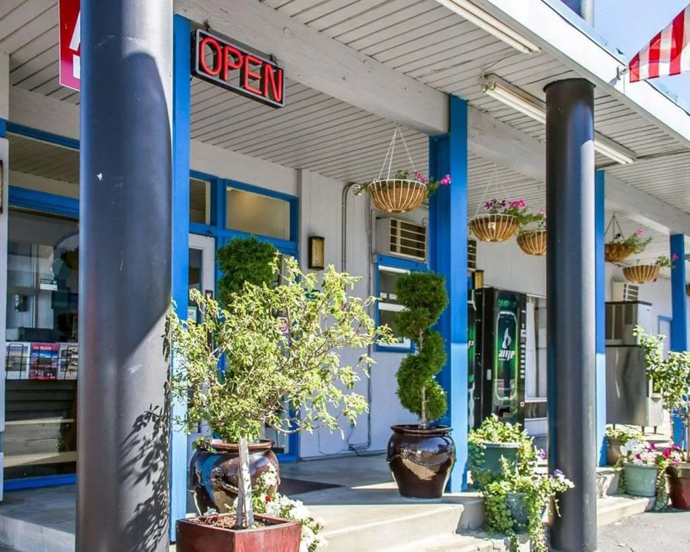 Rodeway Inn & Suites Roseburg