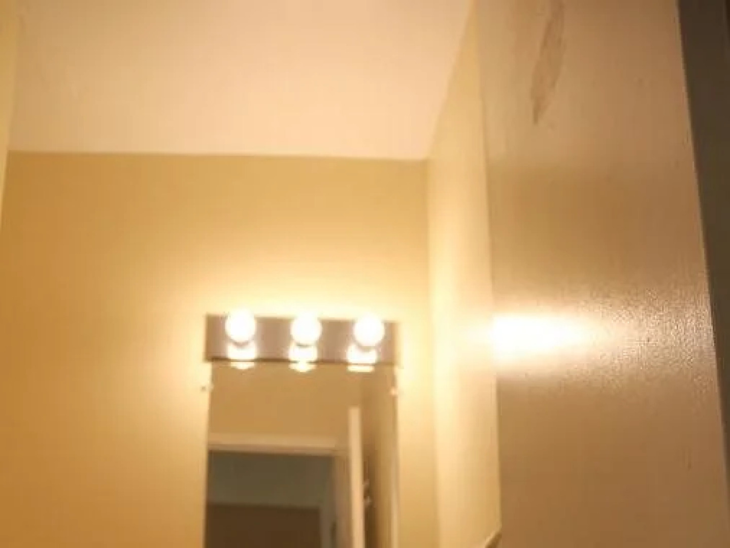 Niagara Inn & Suites