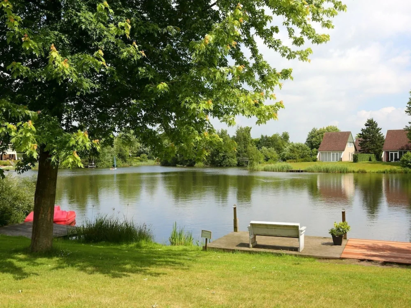 Tidy Holidayhome with Dishwasher, Near the Emslandermeer