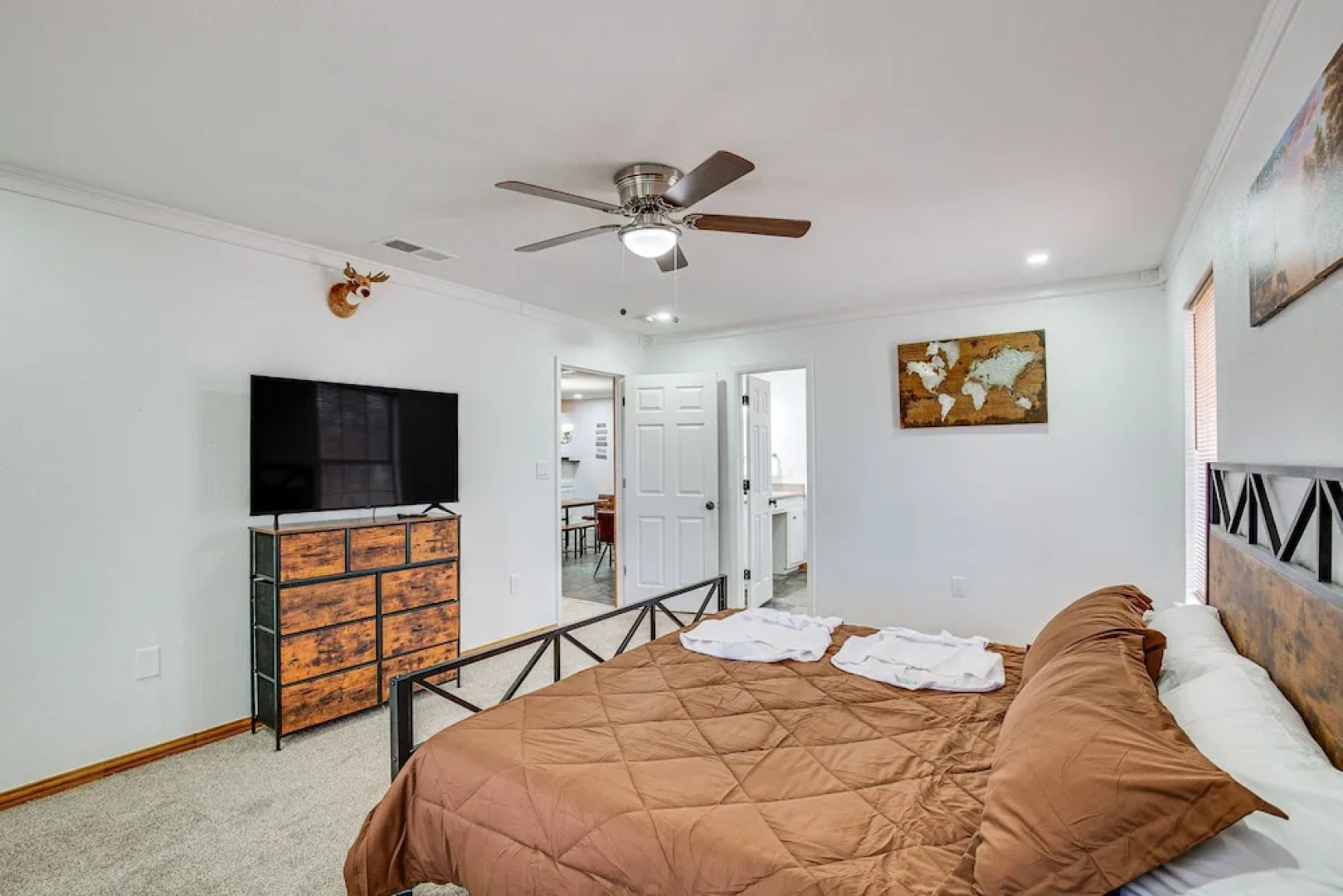 Near Lake Fork: Home w/ Fire Pit in Yantis!