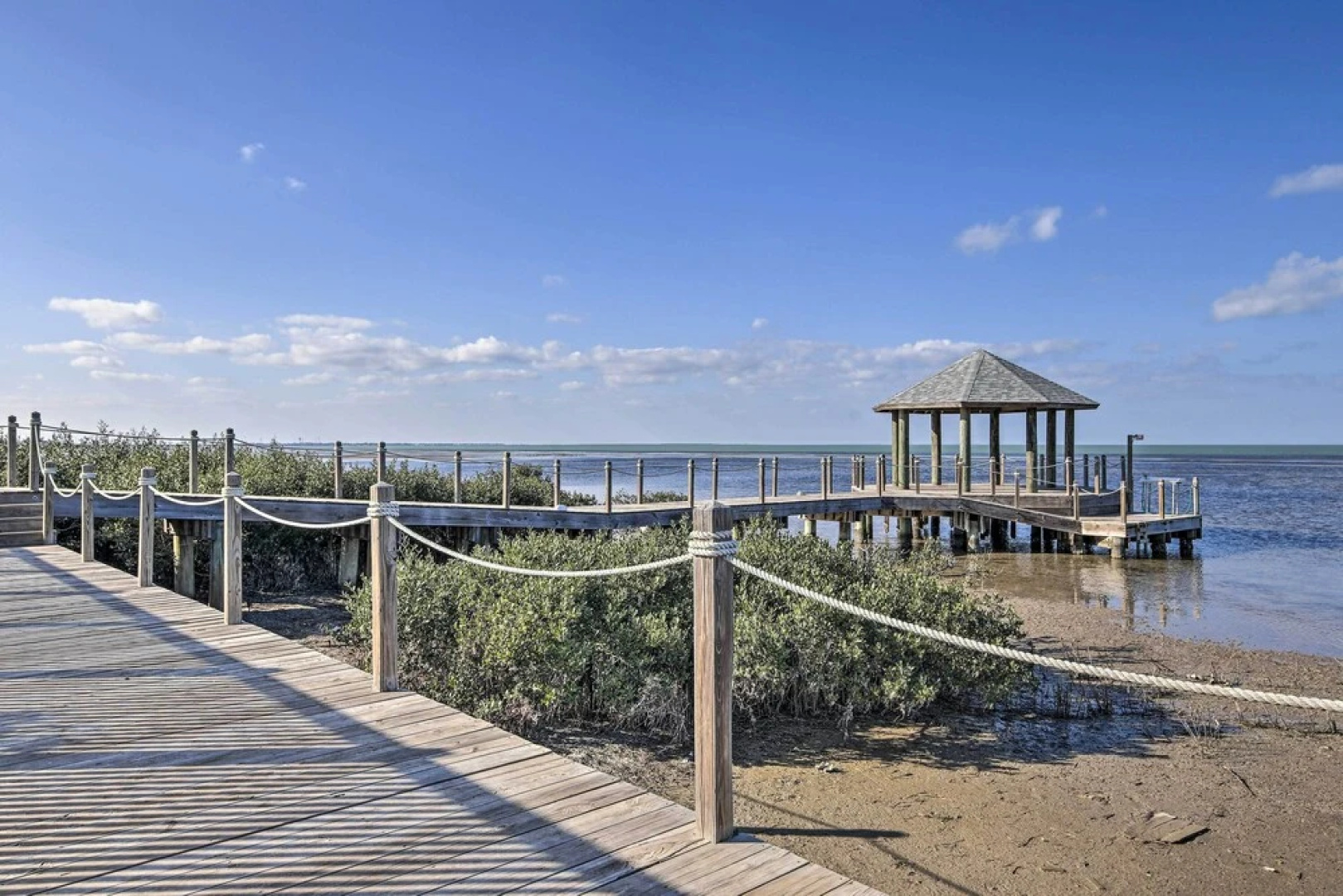 5 Mi to Beach: Pet-friendly Port Isabel Home!